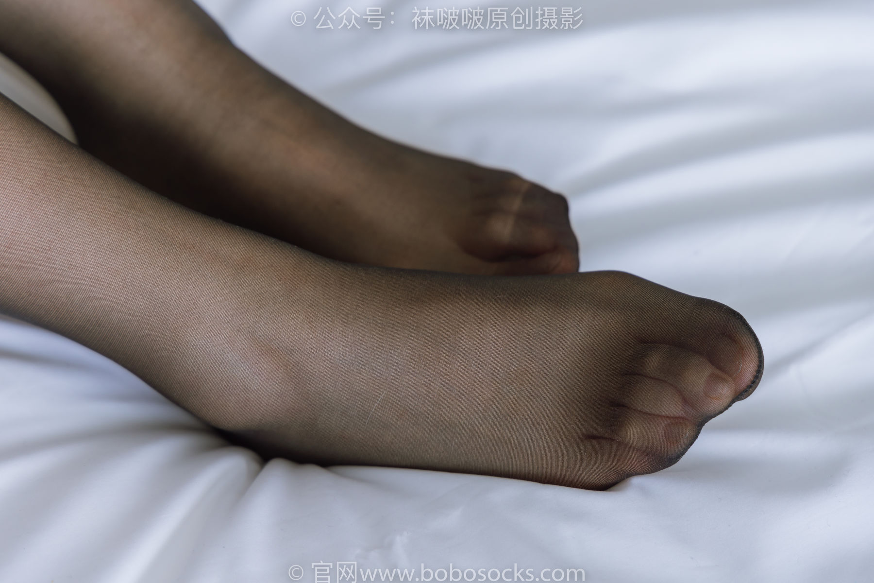 BoBoSocks袜啵啵 No.185 周周-ol制服、高跟鞋、黑丝