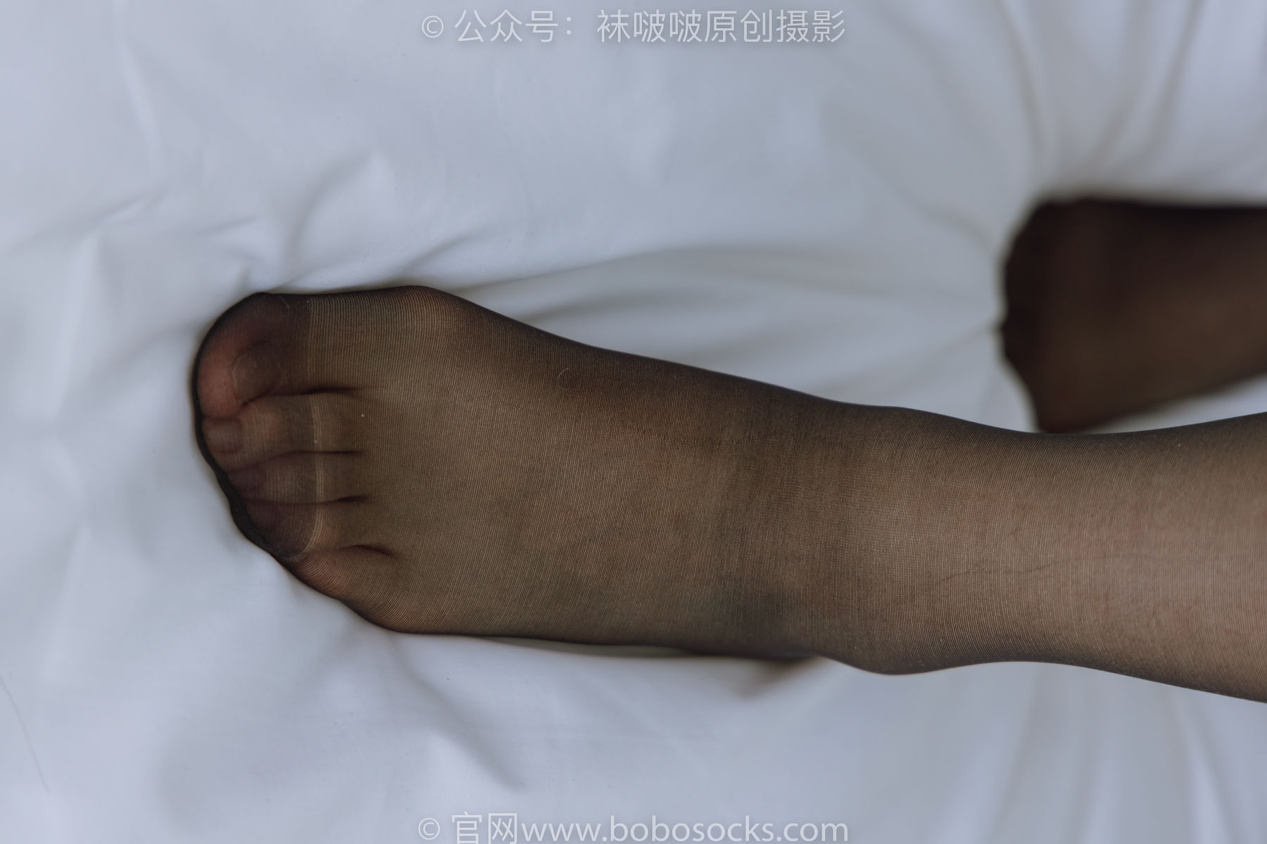 BoBoSocks袜啵啵 No.185 周周-ol制服、高跟鞋、黑丝