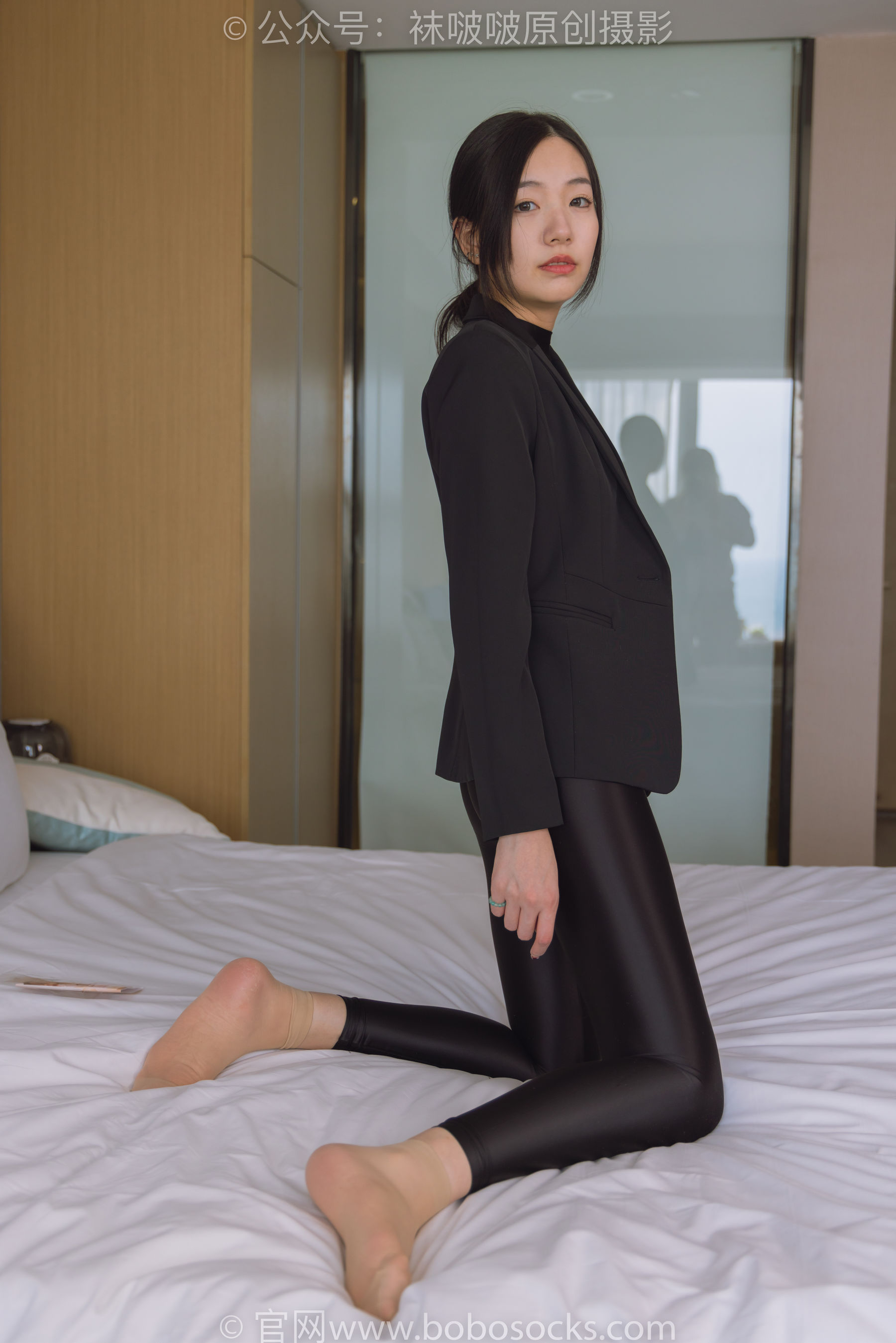 BoBoSocks袜啵啵 No.188 小甜豆-连体泳衣、高跟长靴、短肉丝、裸足