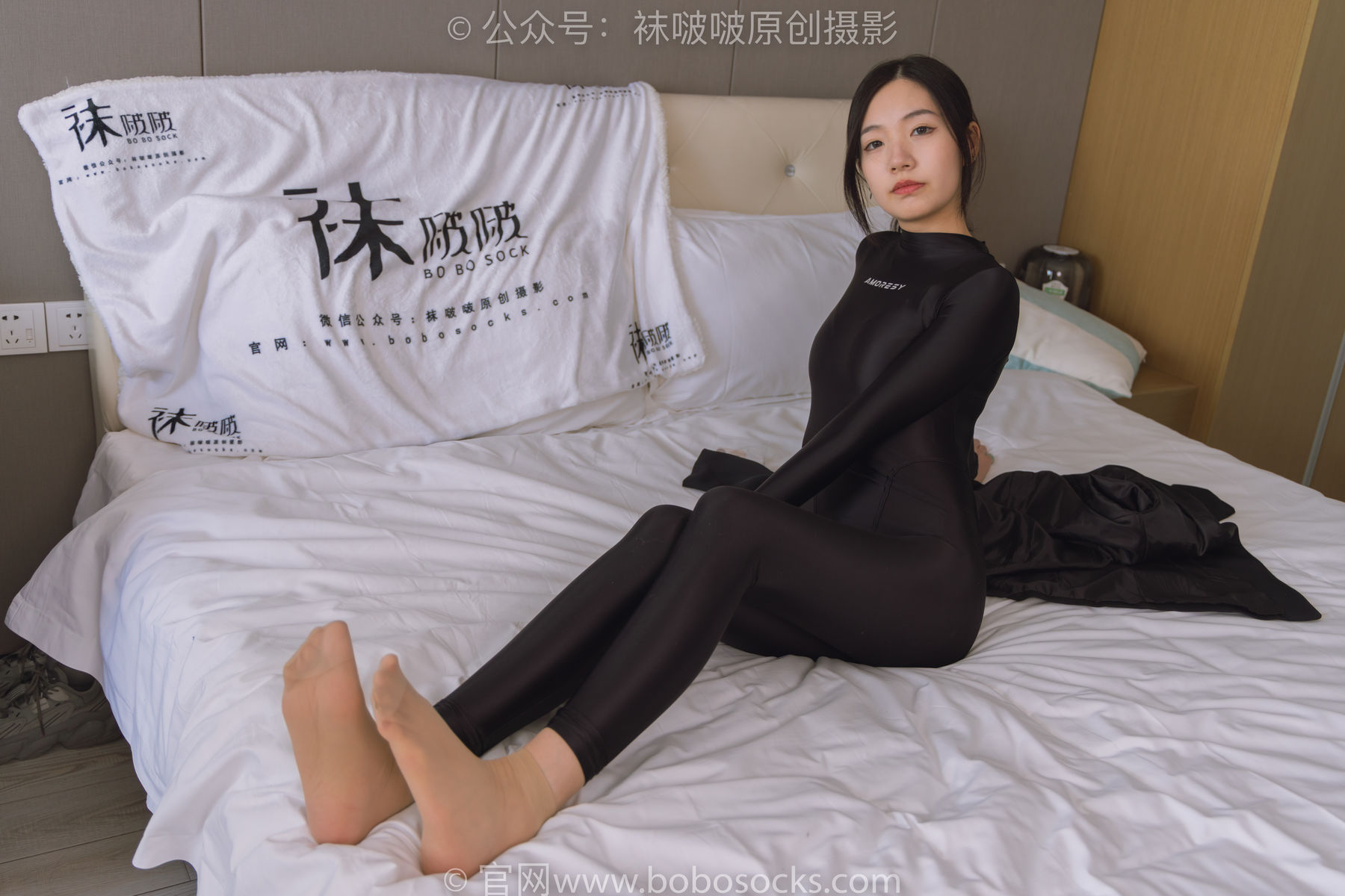 BoBoSocks袜啵啵 No.188 小甜豆-连体泳衣、高跟长靴、短肉丝、裸足