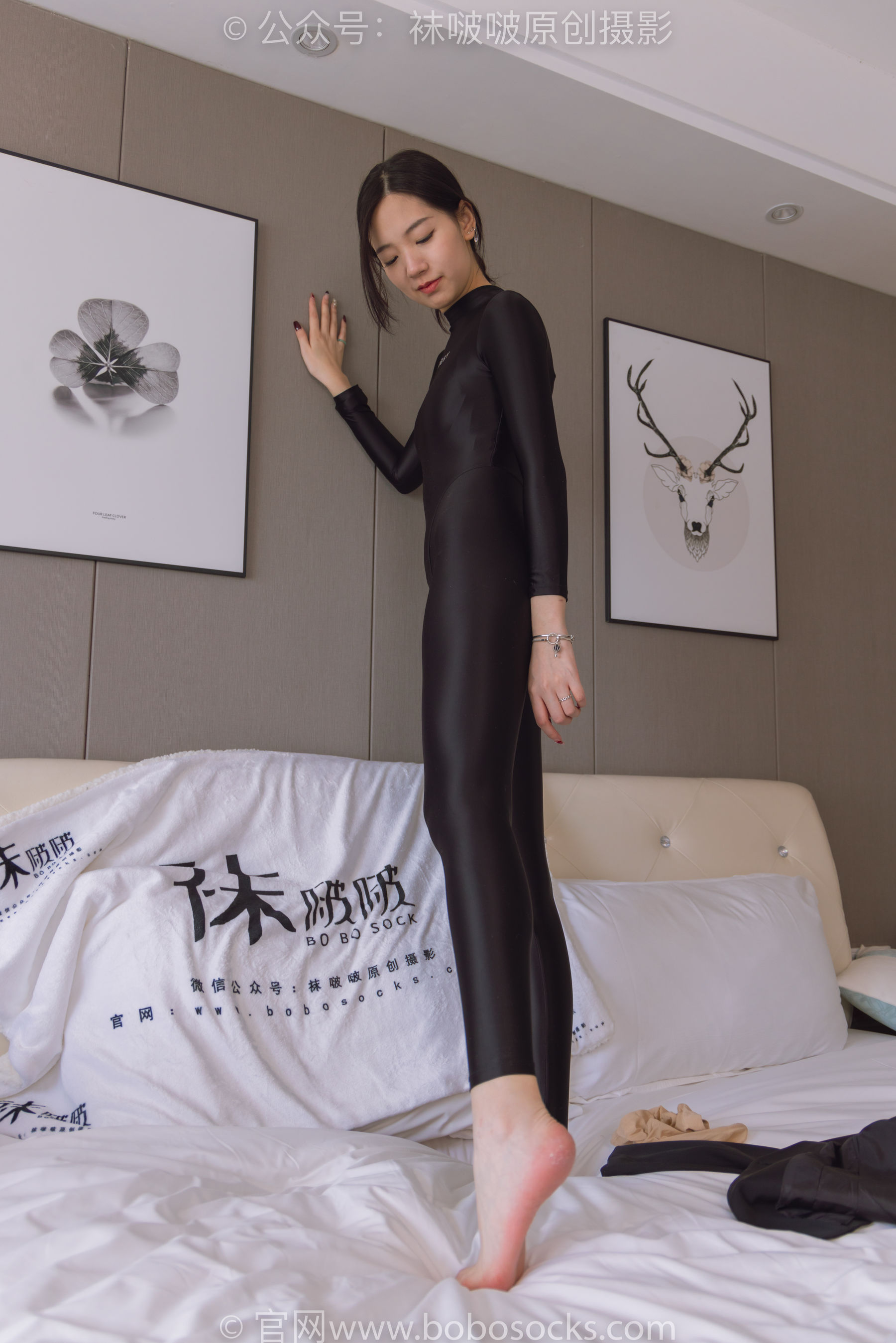 BoBoSocks袜啵啵 No.188 小甜豆-连体泳衣、高跟长靴、短肉丝、裸足