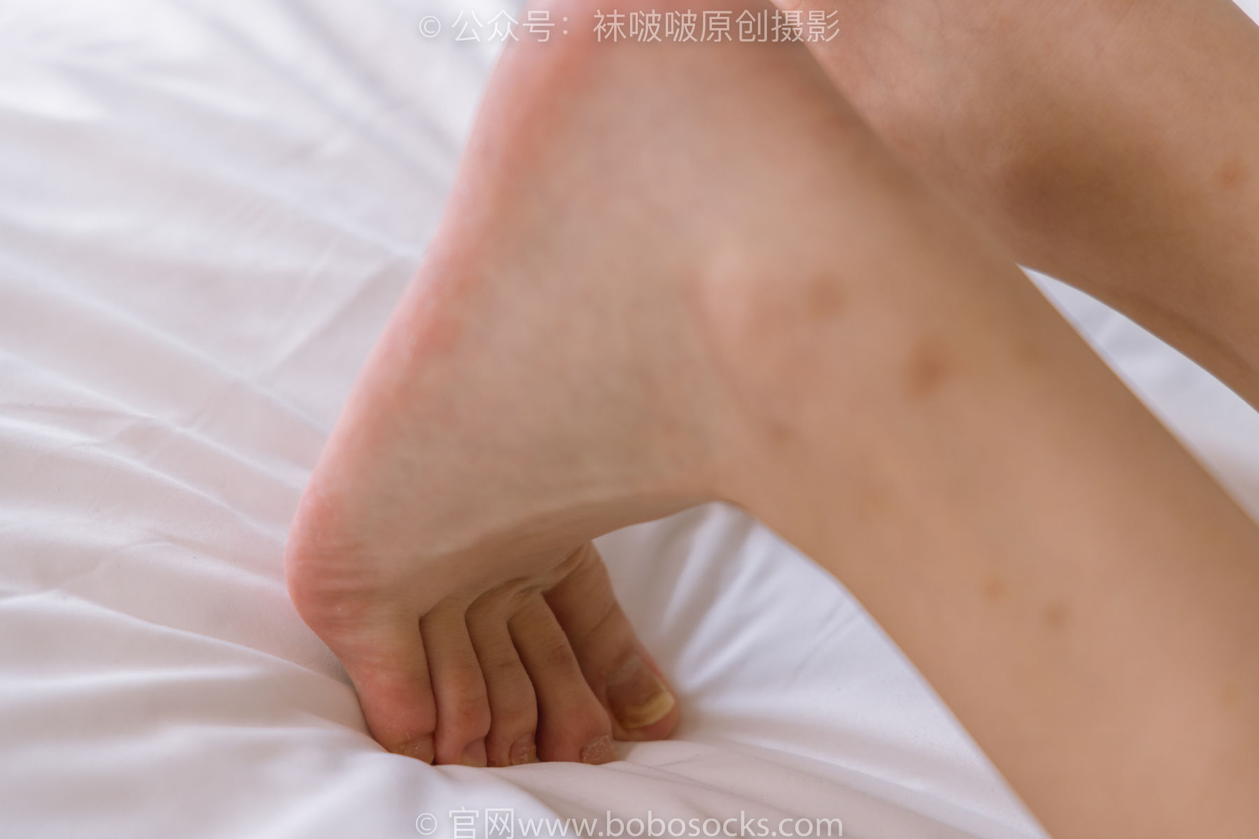 BoBoSocks袜啵啵 No.189 小甜豆-贝壳头板鞋、白棉袜、裸足