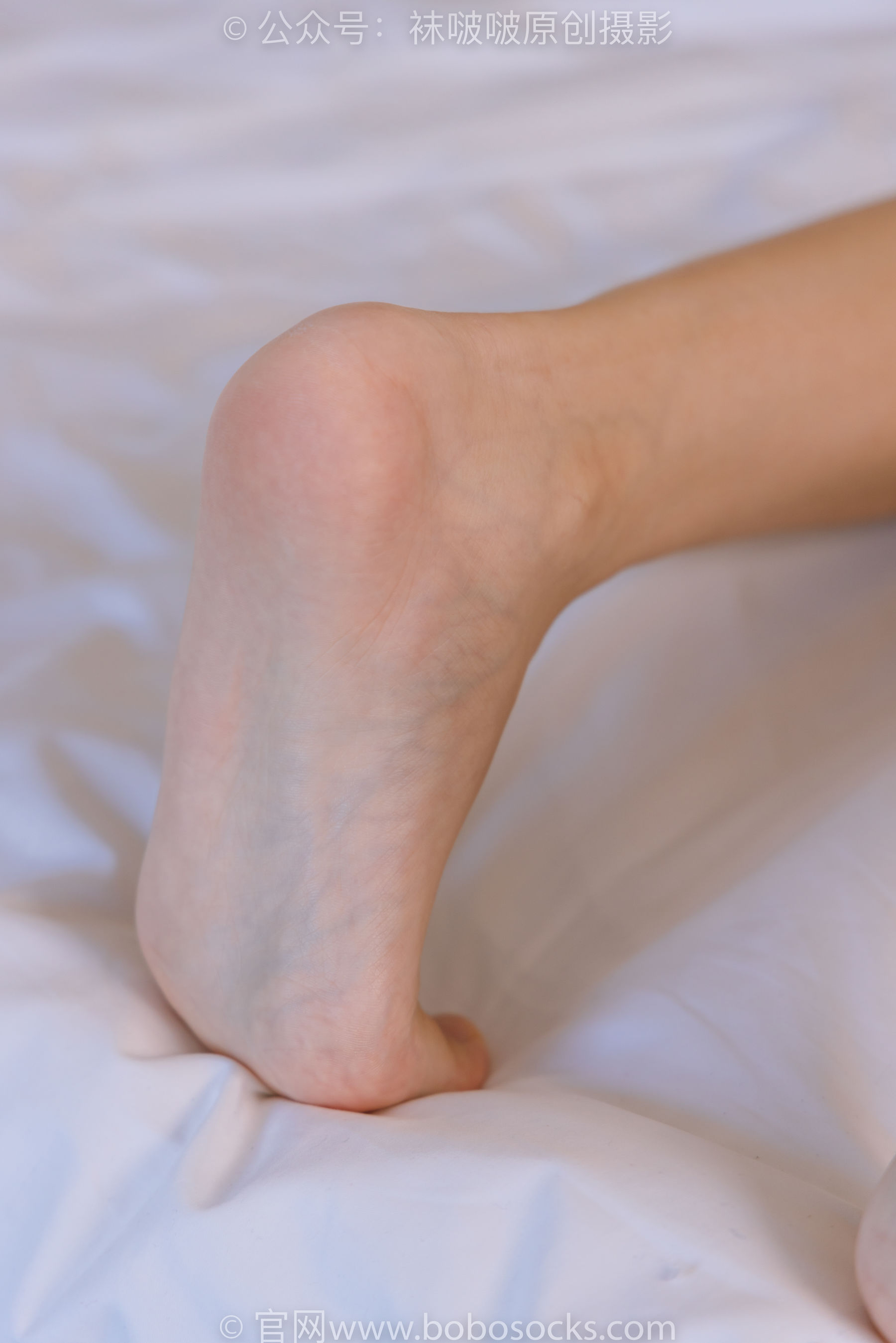 BoBoSocks袜啵啵 No.190 小安-两双高跟鞋、两双船袜、裸足