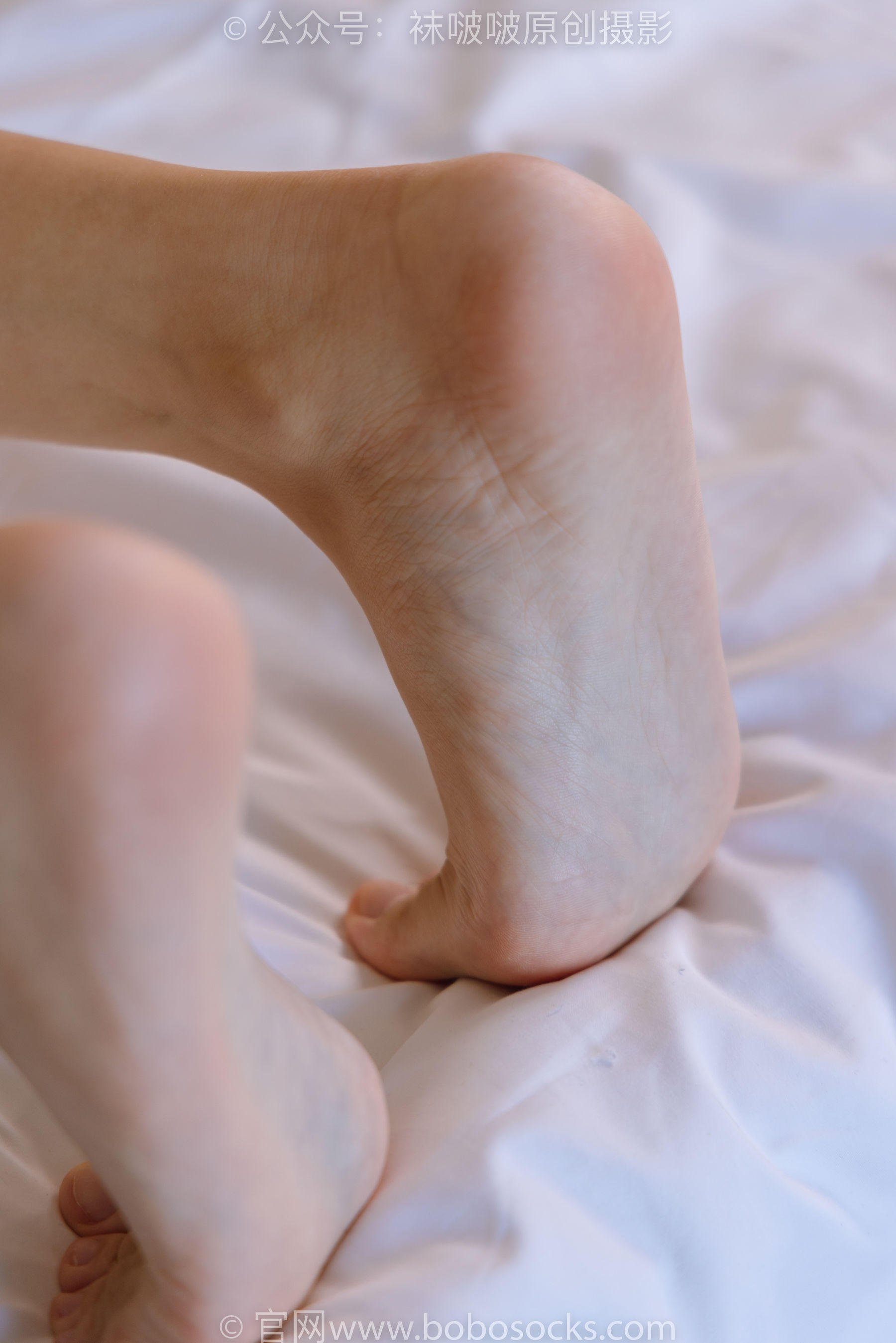 BoBoSocks袜啵啵 No.190 小安-两双高跟鞋、两双船袜、裸足