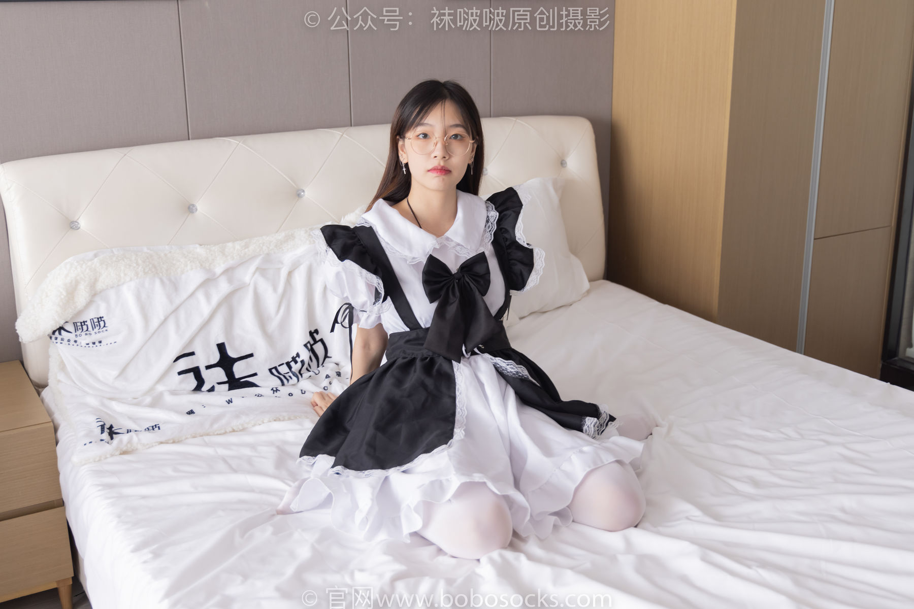 BoBoSocks袜啵啵 No.195 小甜豆-黑皮鞋、厚白丝、女仆装