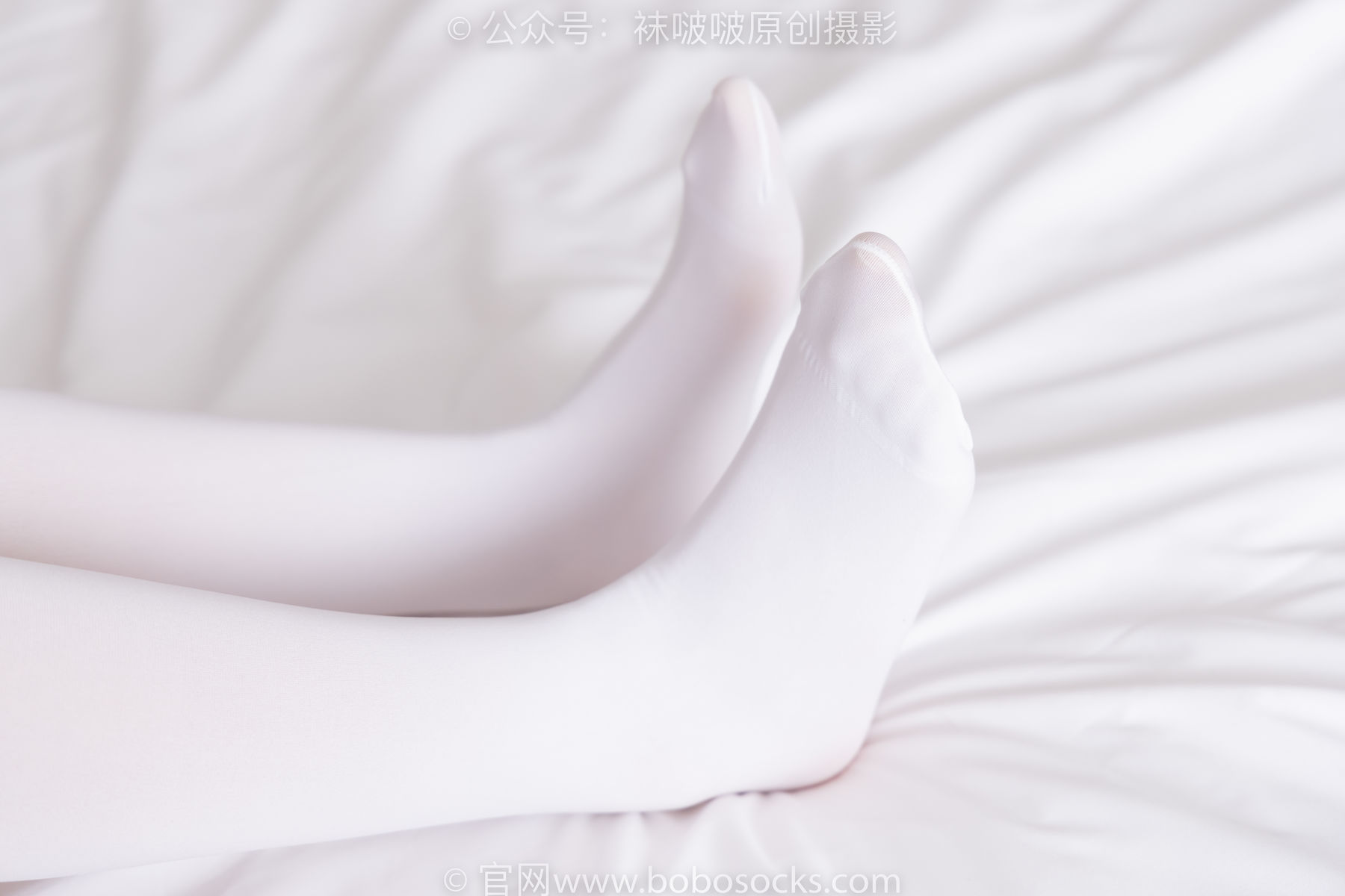 BoBoSocks袜啵啵 No.195 小甜豆-黑皮鞋、厚白丝、女仆装