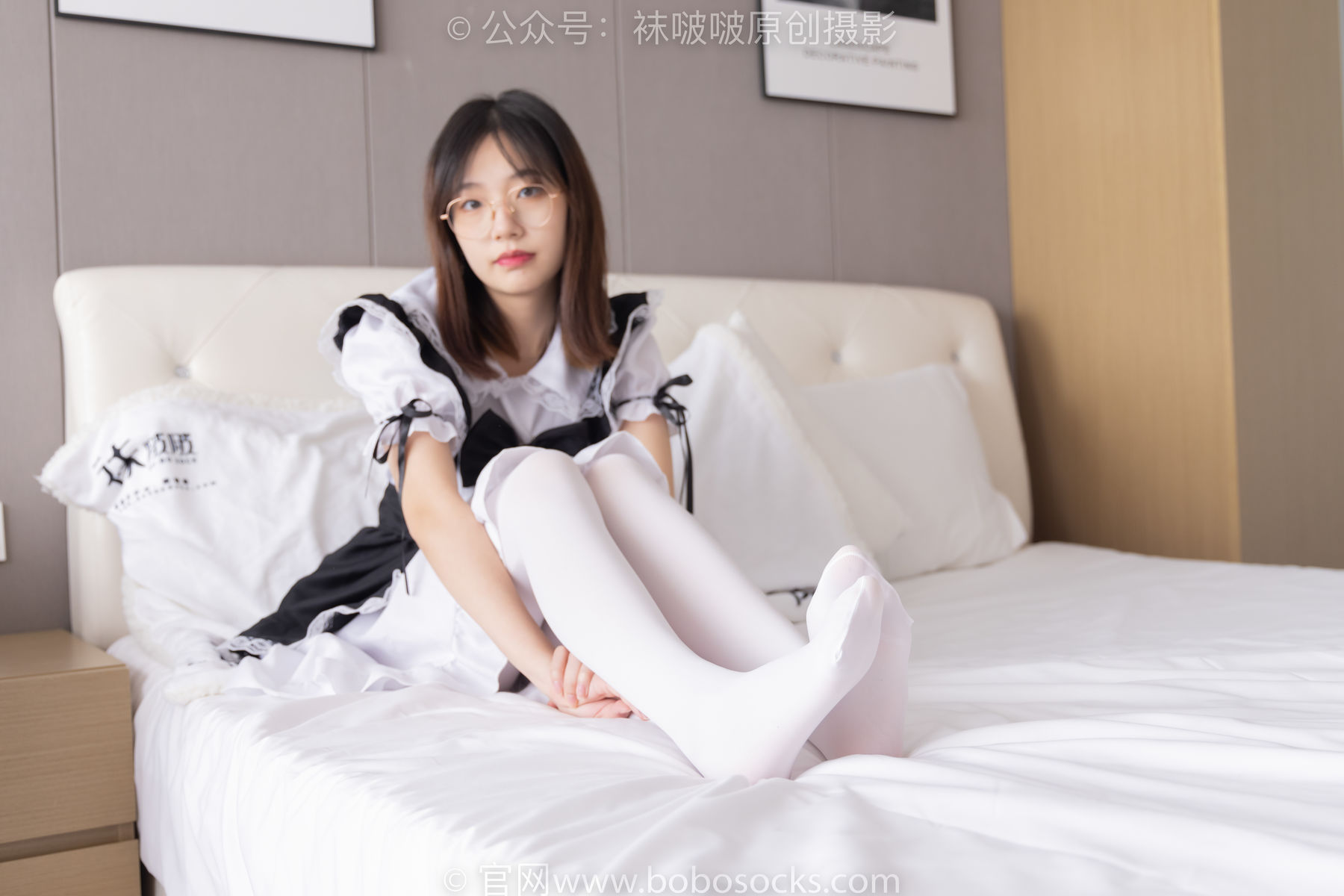 BoBoSocks袜啵啵 No.195 小甜豆-黑皮鞋、厚白丝、女仆装