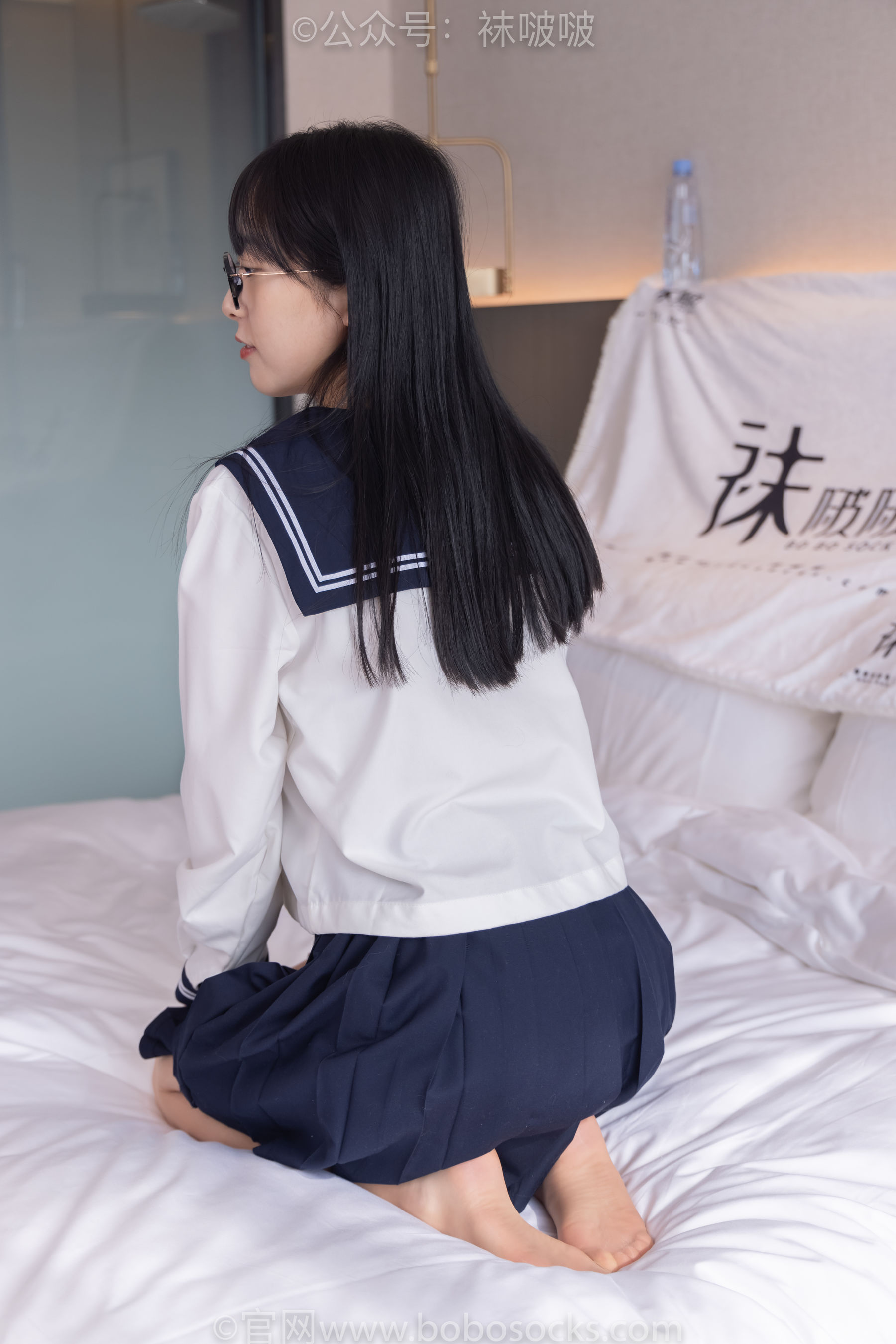 BoBoSocks袜啵啵 积分限定作品005 稚予-JK制服、皮鞋、油亮肉丝、踩蛋糕
