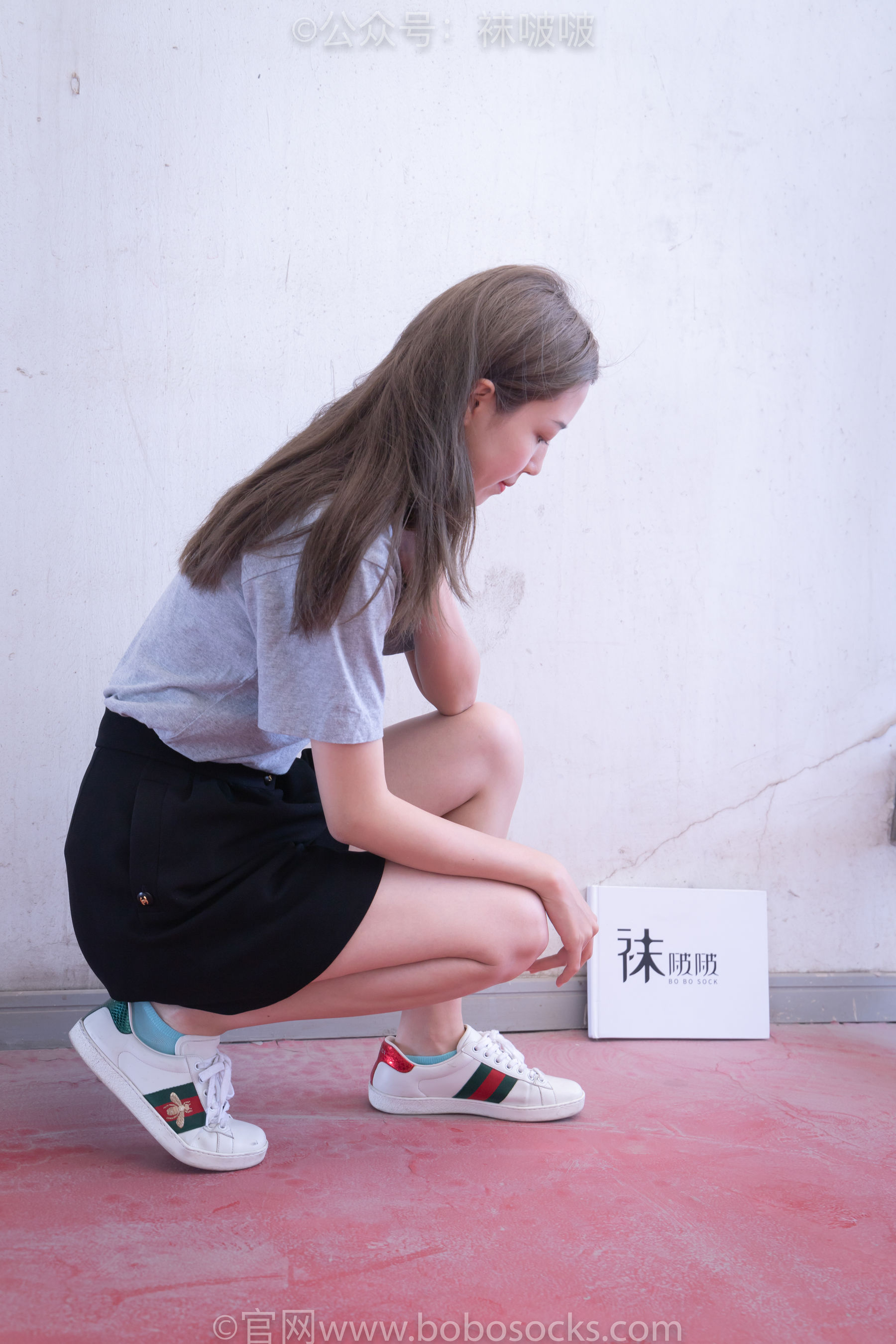 BoBoSocks袜啵啵 积分限定作品006 泡芙-板鞋、天蓝色短棉袜、裸足