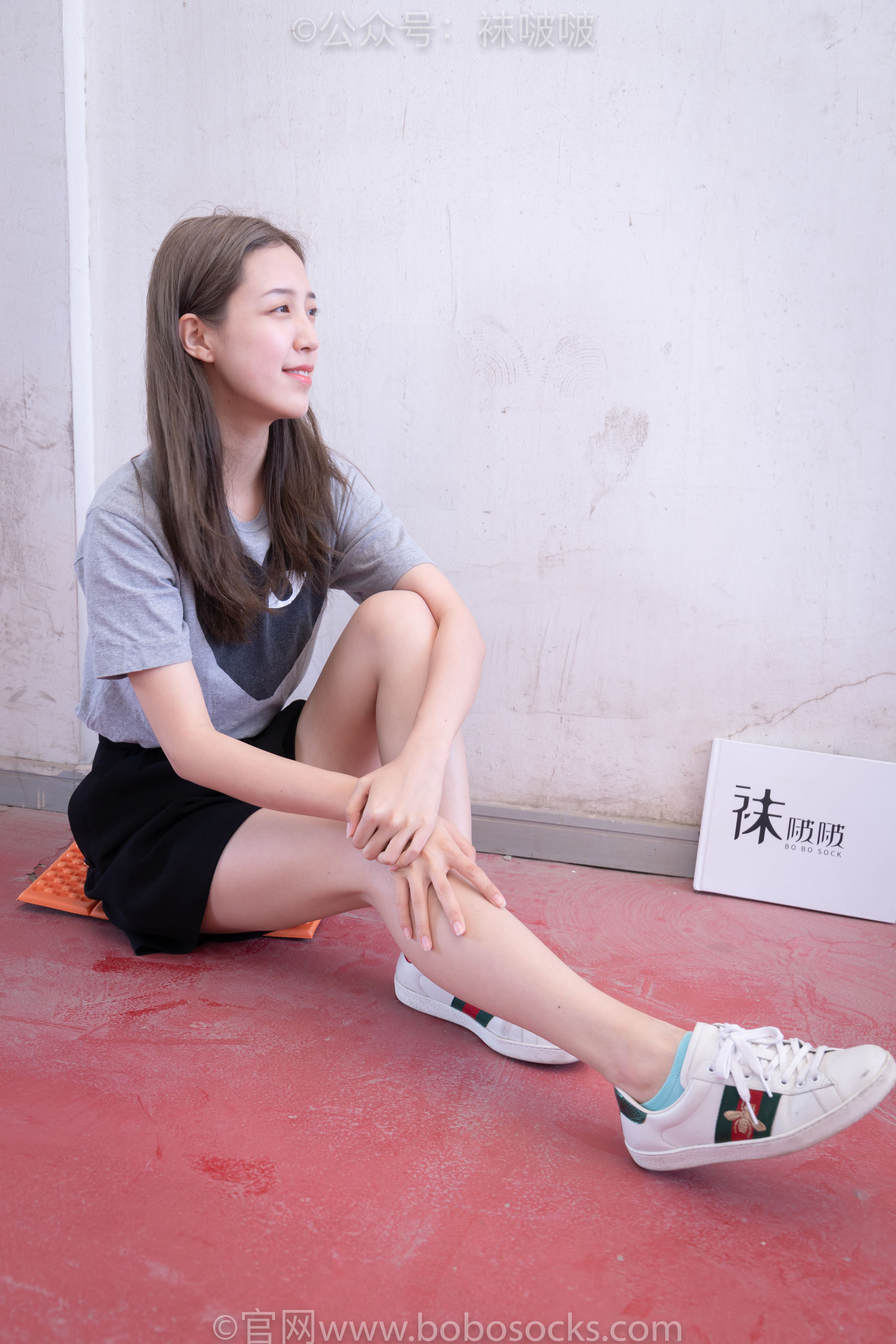 BoBoSocks袜啵啵 积分限定作品006 泡芙-板鞋、天蓝色短棉袜、裸足