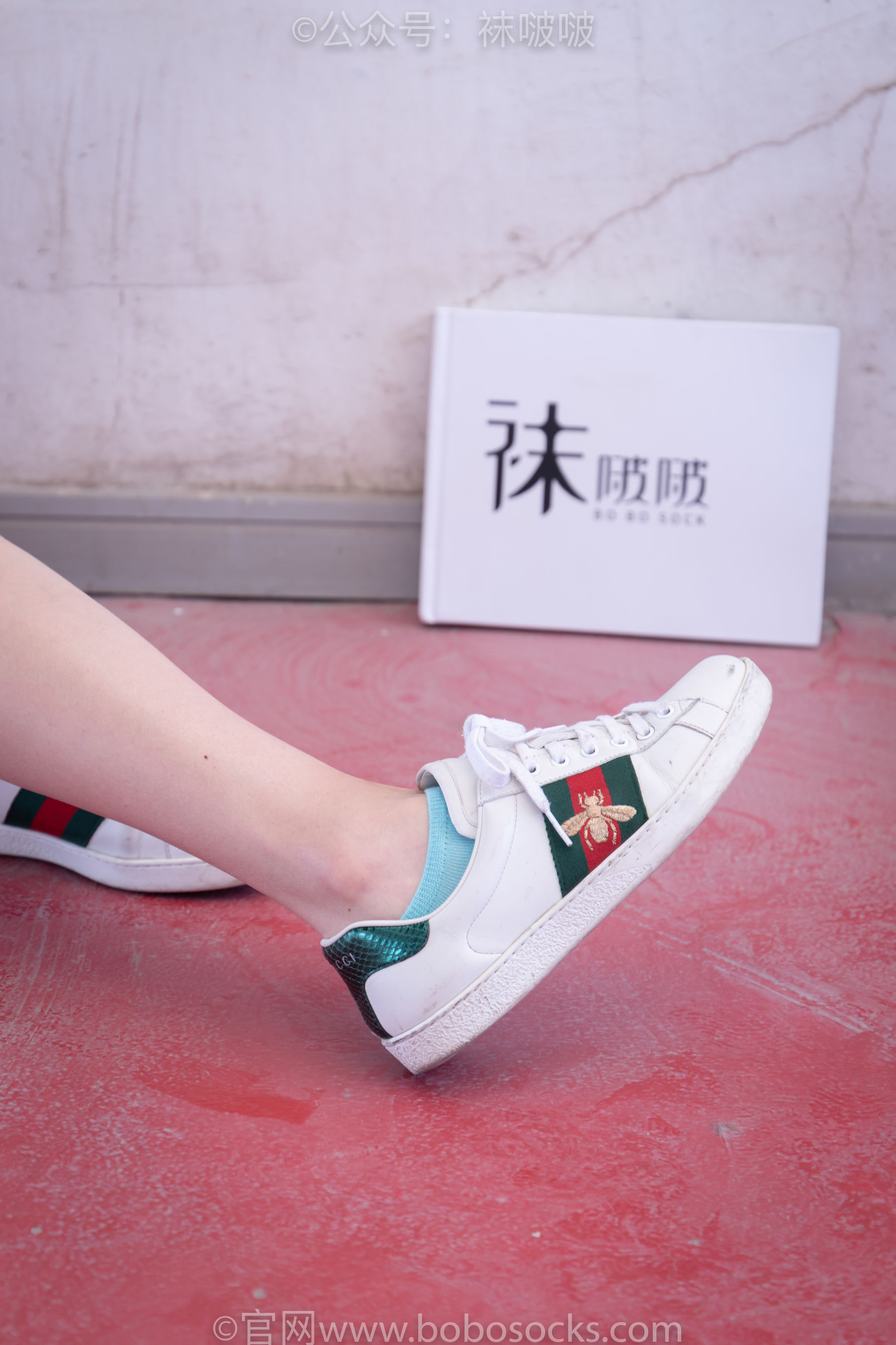 BoBoSocks袜啵啵 积分限定作品006 泡芙-板鞋、天蓝色短棉袜、裸足