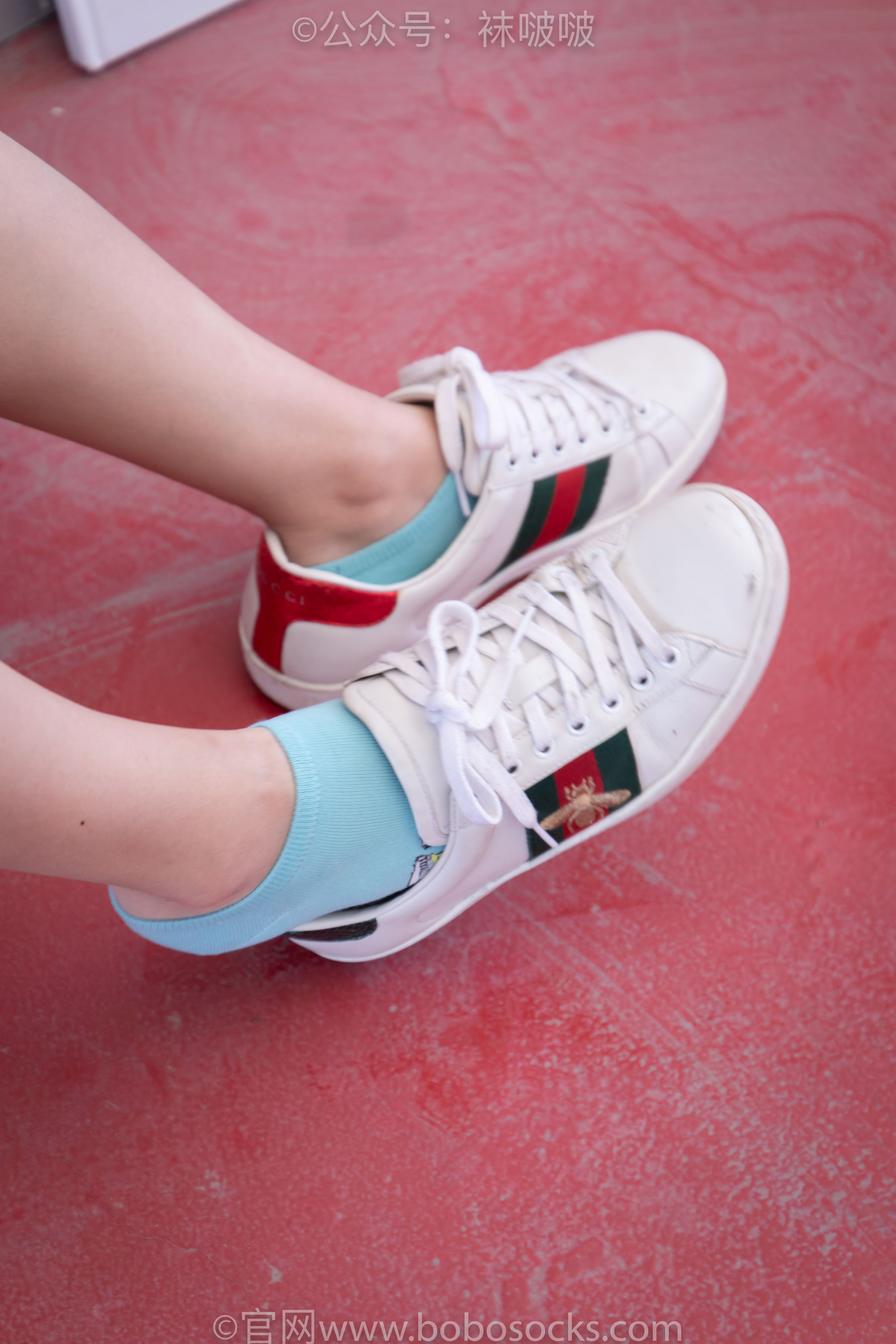 BoBoSocks袜啵啵 积分限定作品006 泡芙-板鞋、天蓝色短棉袜、裸足