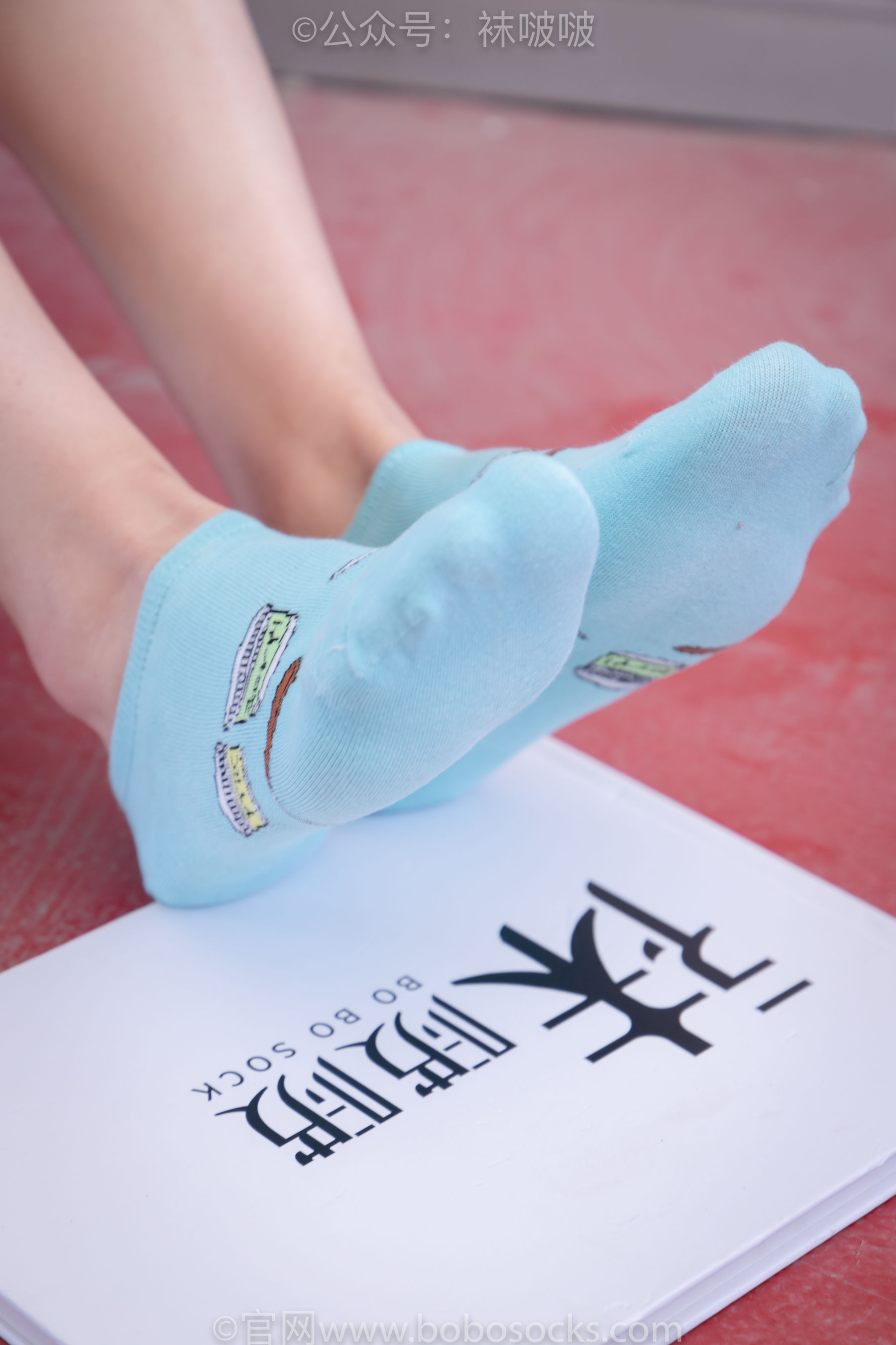 BoBoSocks袜啵啵 积分限定作品006 泡芙-板鞋、天蓝色短棉袜、裸足