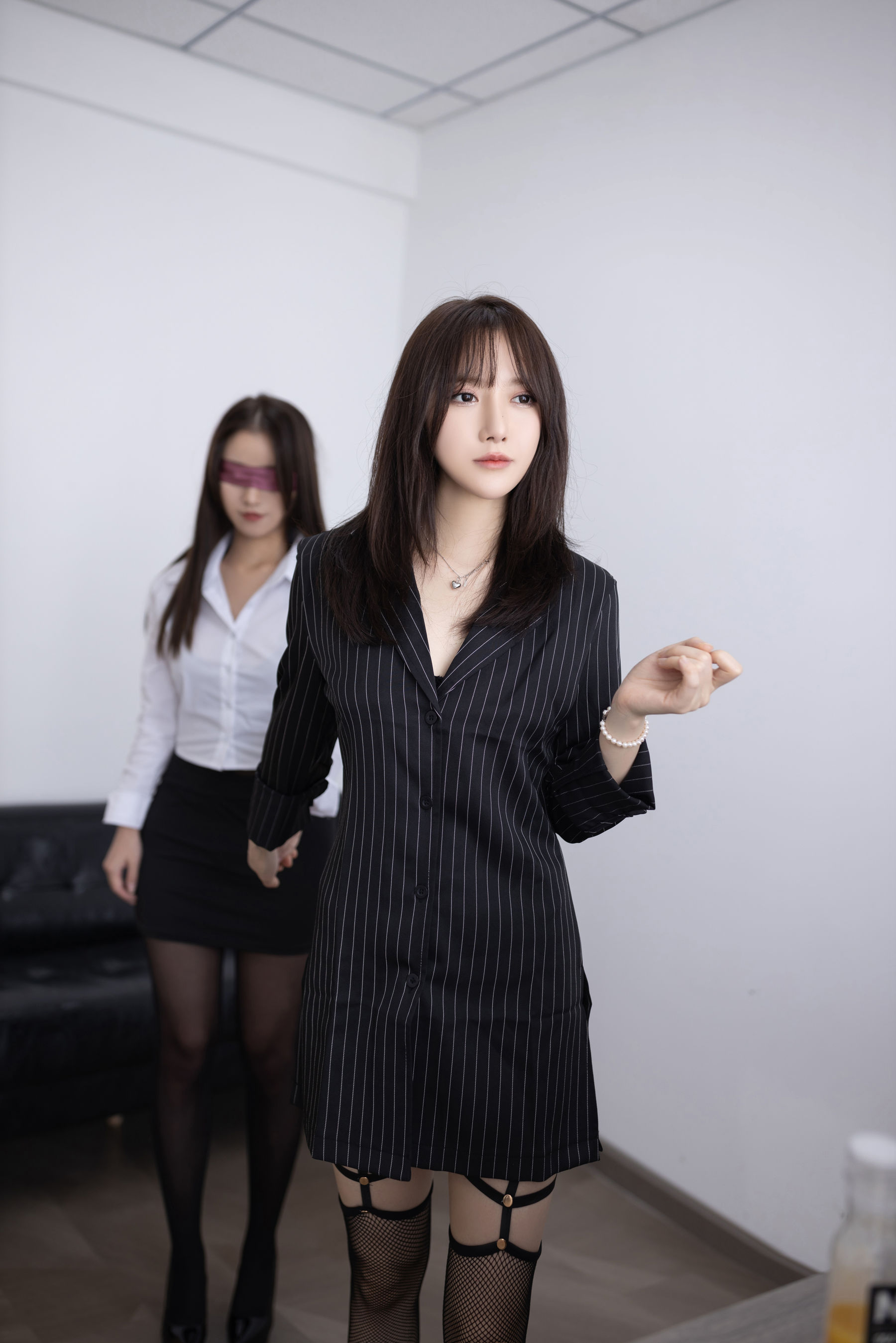杏子&鱼子酱 - 隐蔽的房间