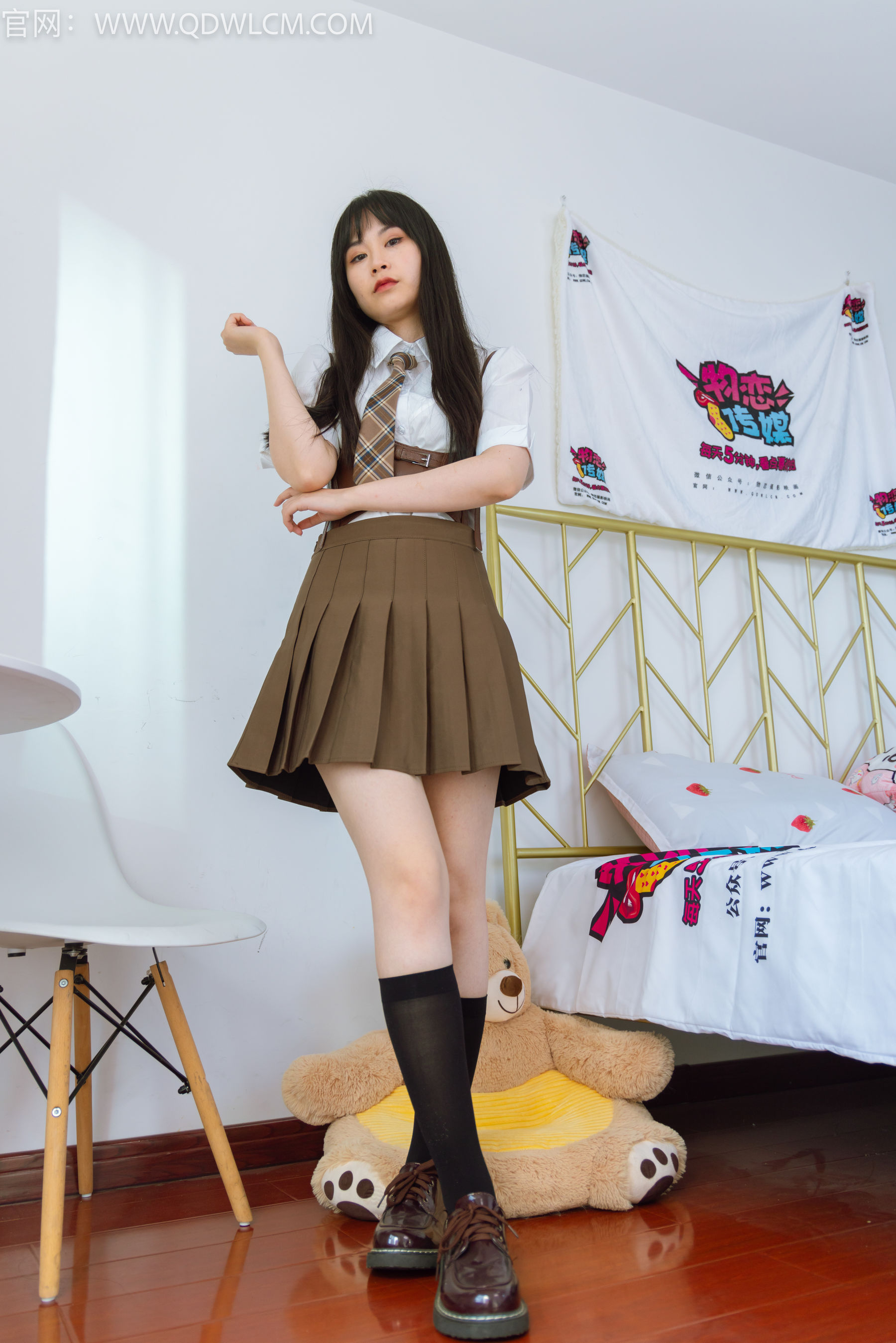 物恋传媒 No.1408 兮兮-温柔肆意
