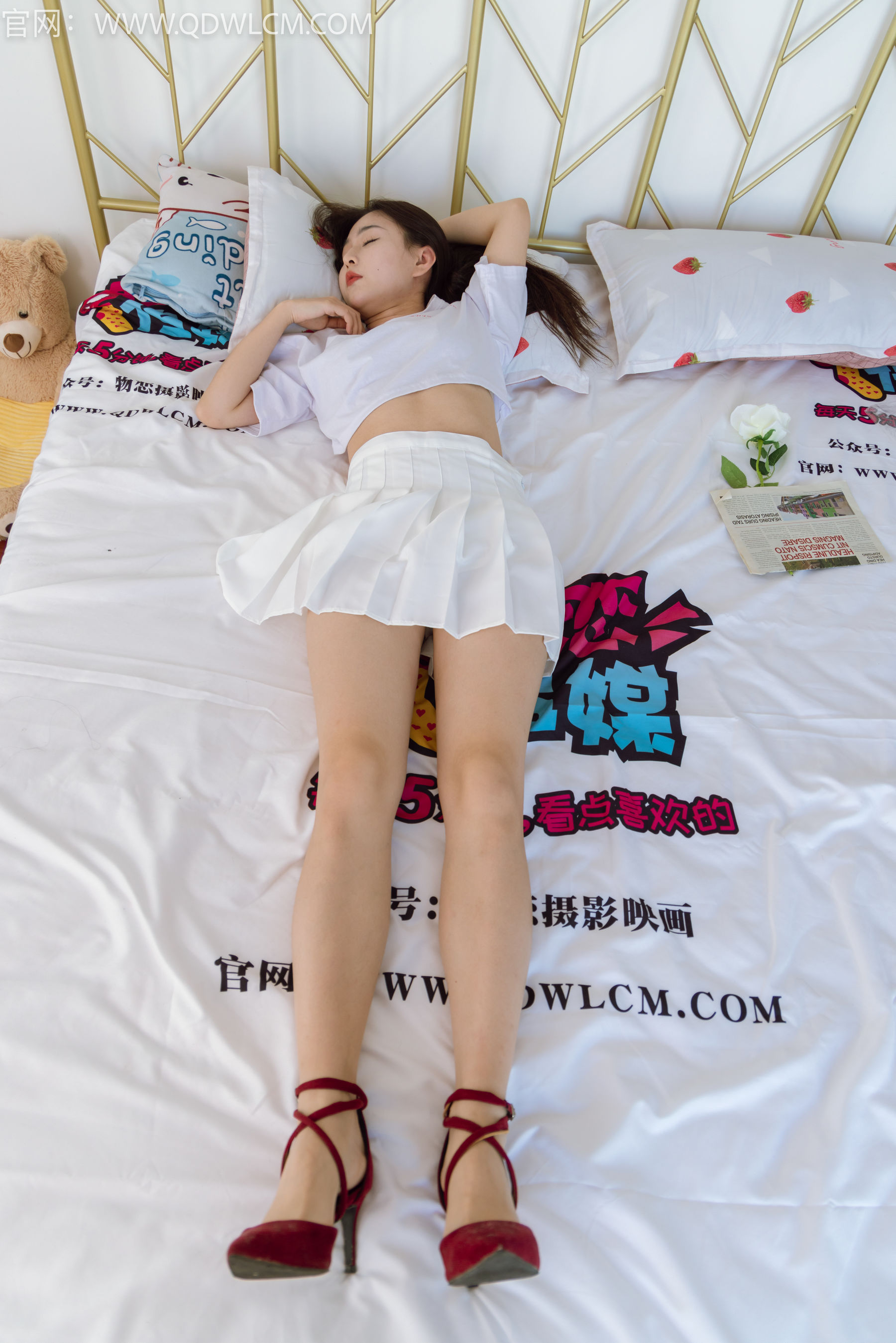 物恋传媒 No.1425 美兔-泛黄的回忆