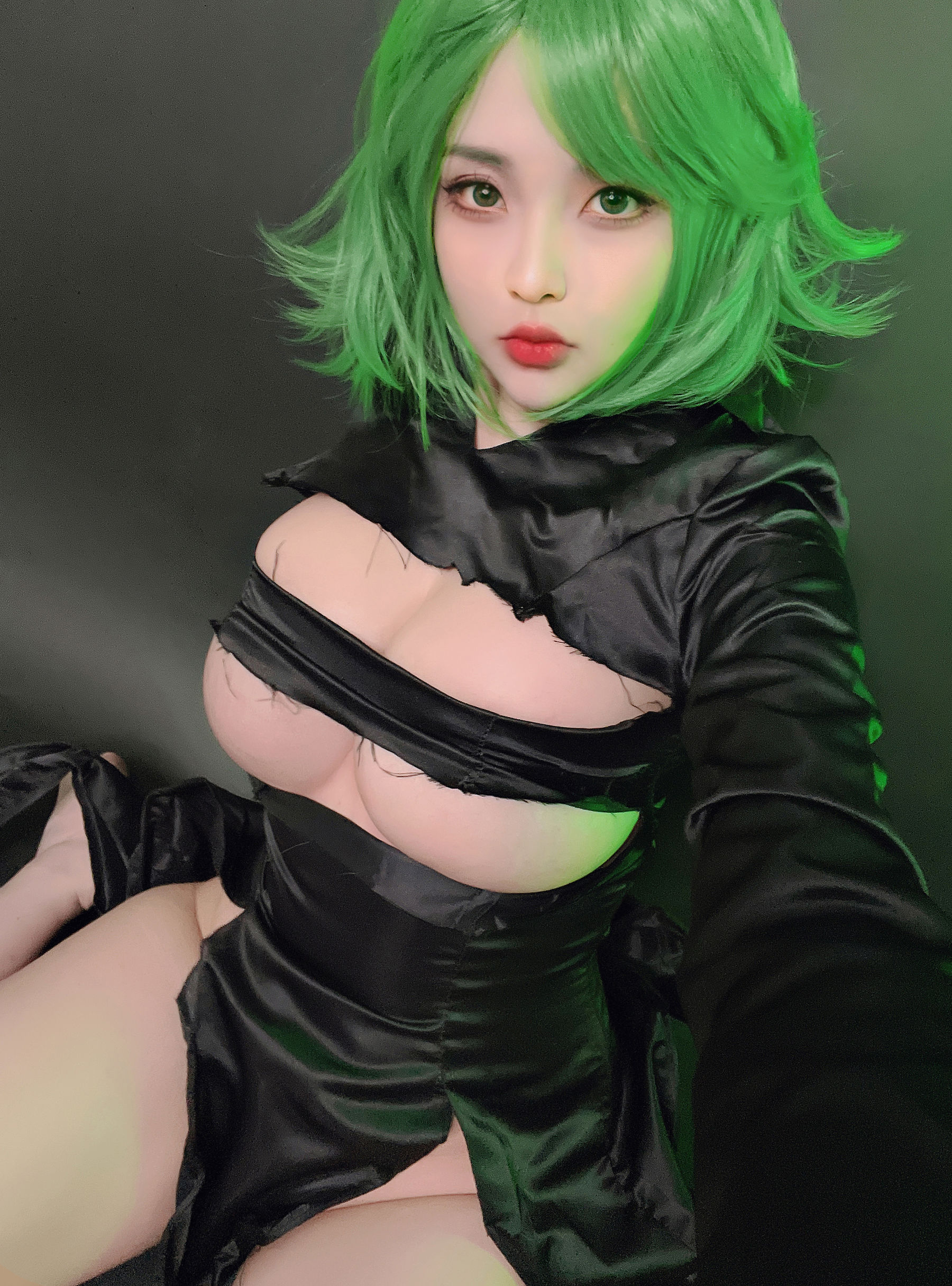 越裔正妹Hana bunny - Tatsumaki