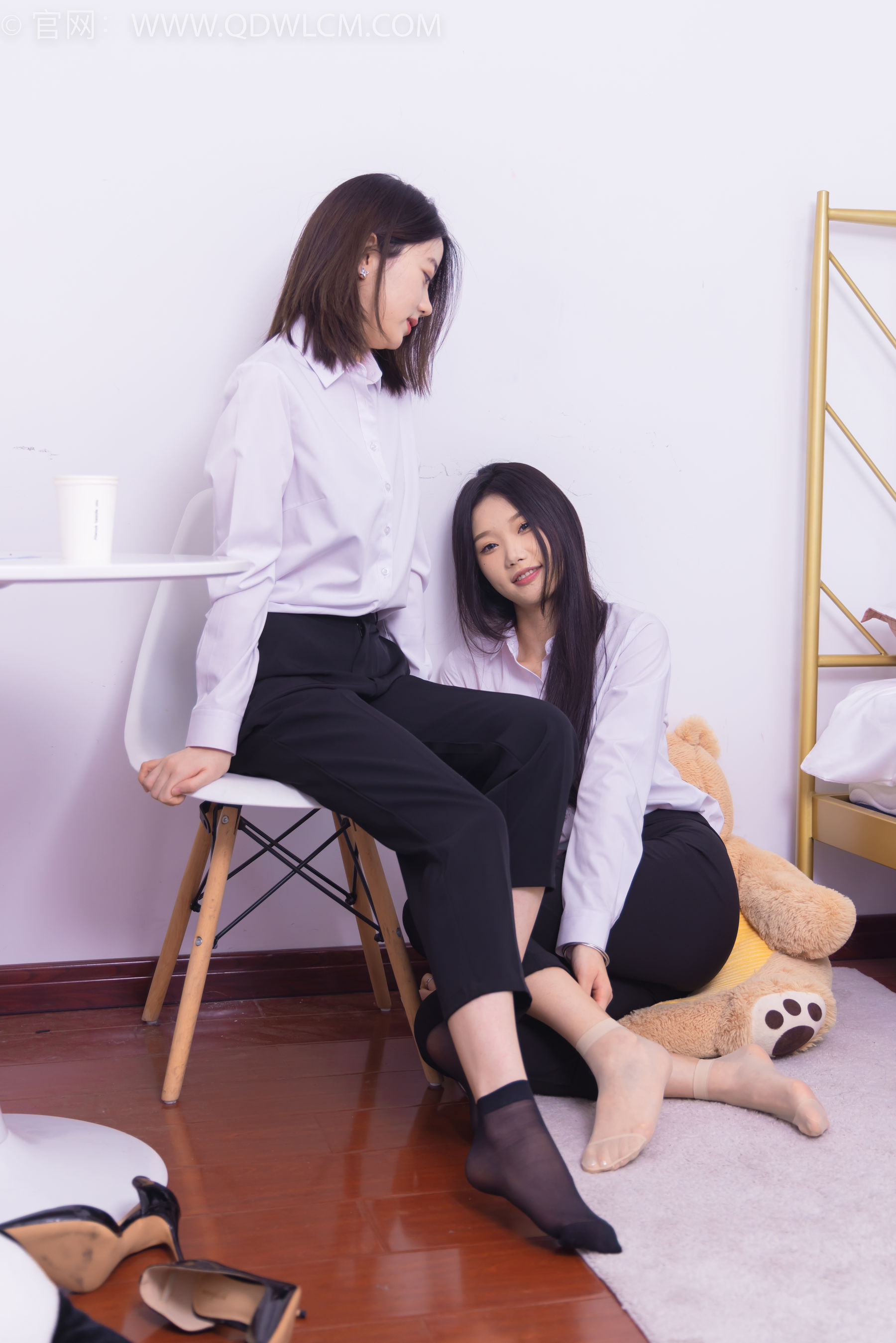物恋传媒 No.1463 小竹&欢欢-办公室姐妹