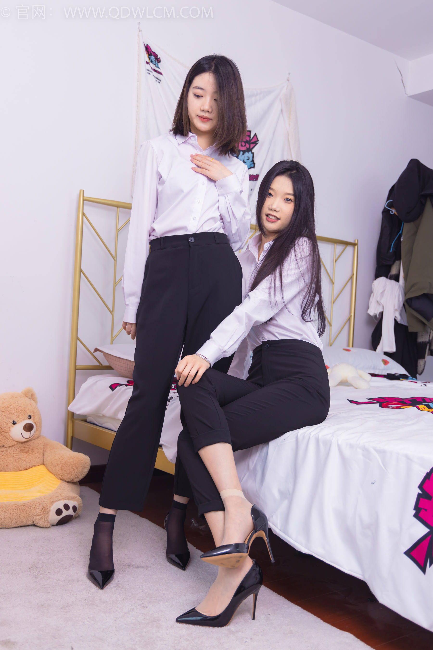 物恋传媒 No.1463 小竹&欢欢-办公室姐妹