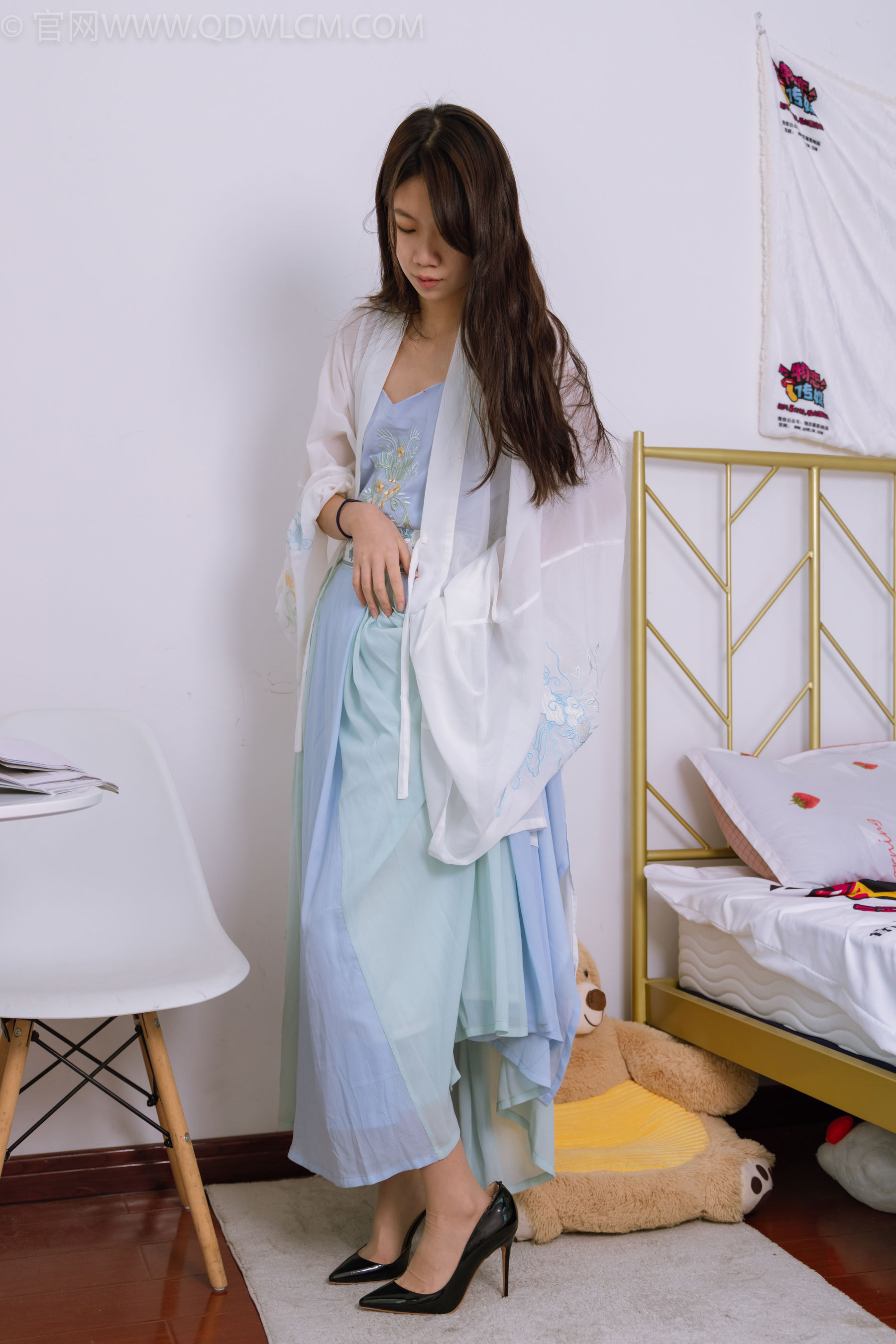 物恋传媒 No.1438 纤纤-海的女儿