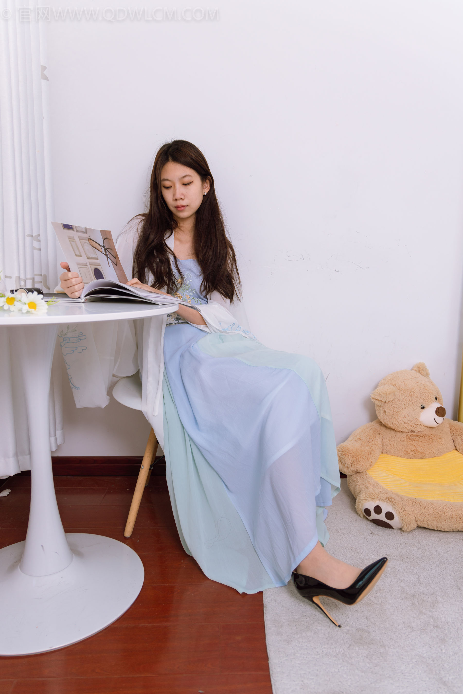 物恋传媒 No.1438 纤纤-海的女儿