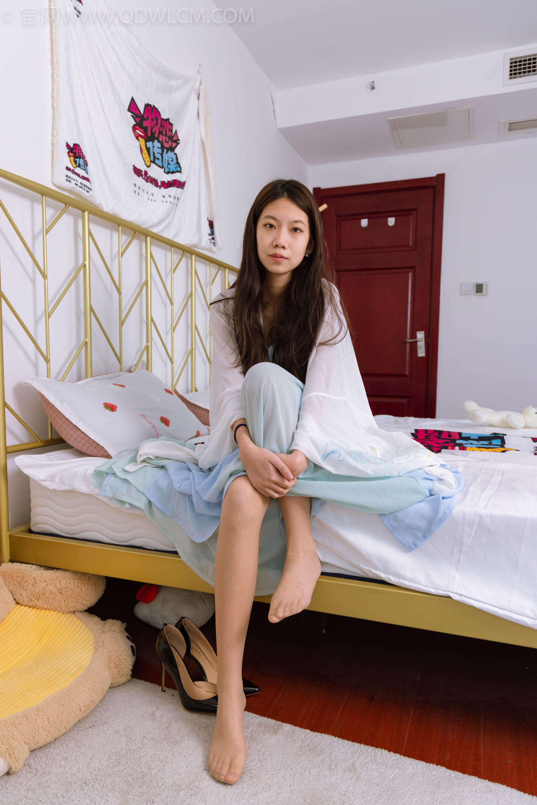 物恋传媒 No.1438 纤纤-海的女儿
