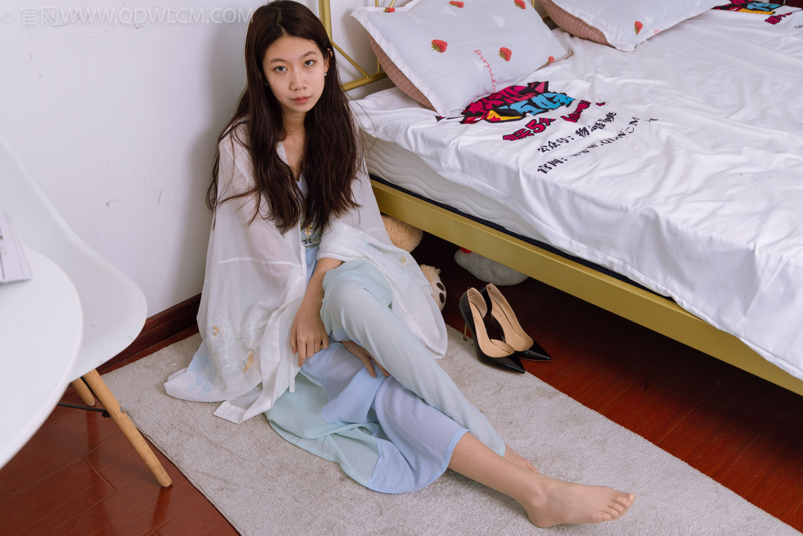 物恋传媒 No.1438 纤纤-海的女儿