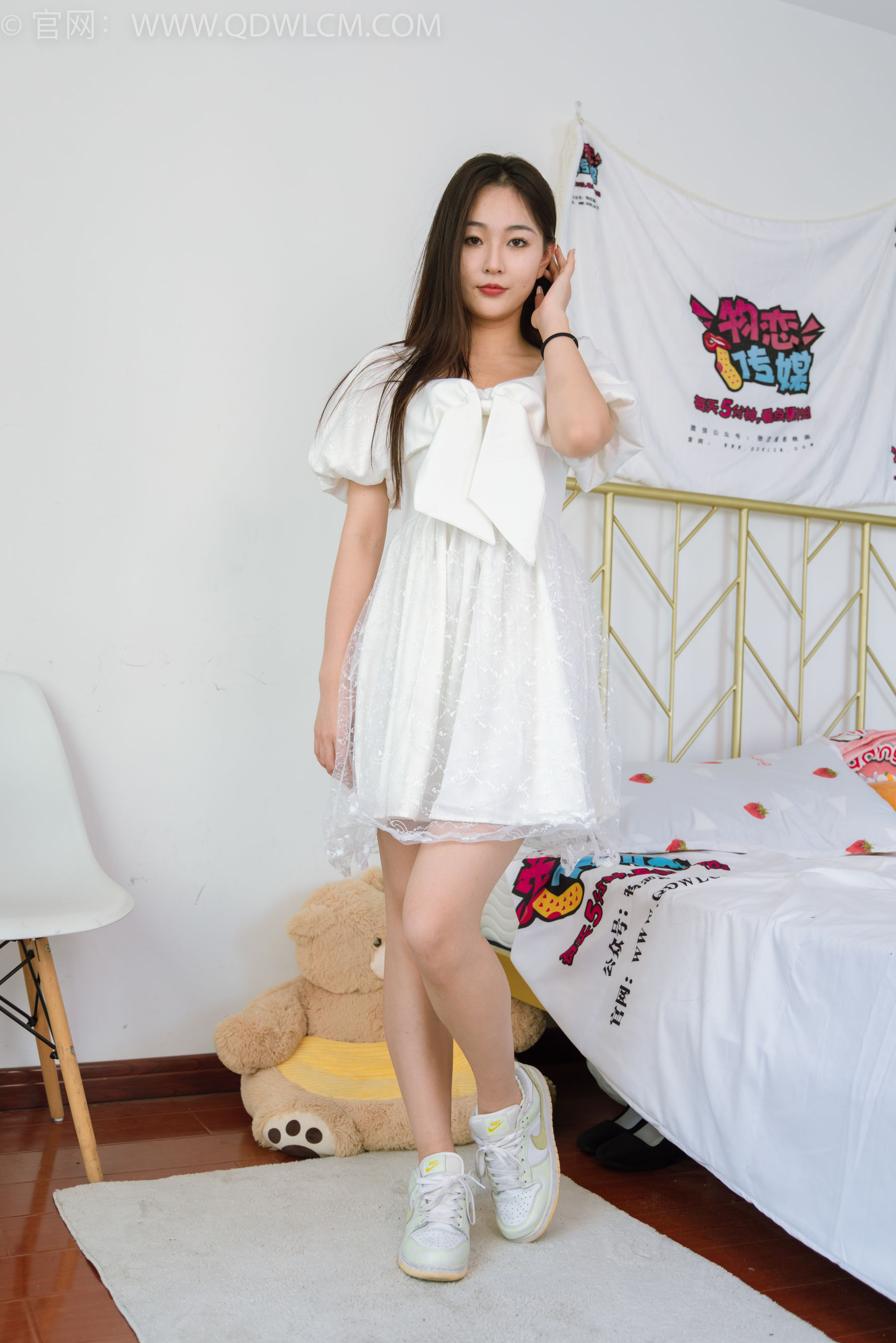物恋传媒 No.1448 美兔-最美白月光