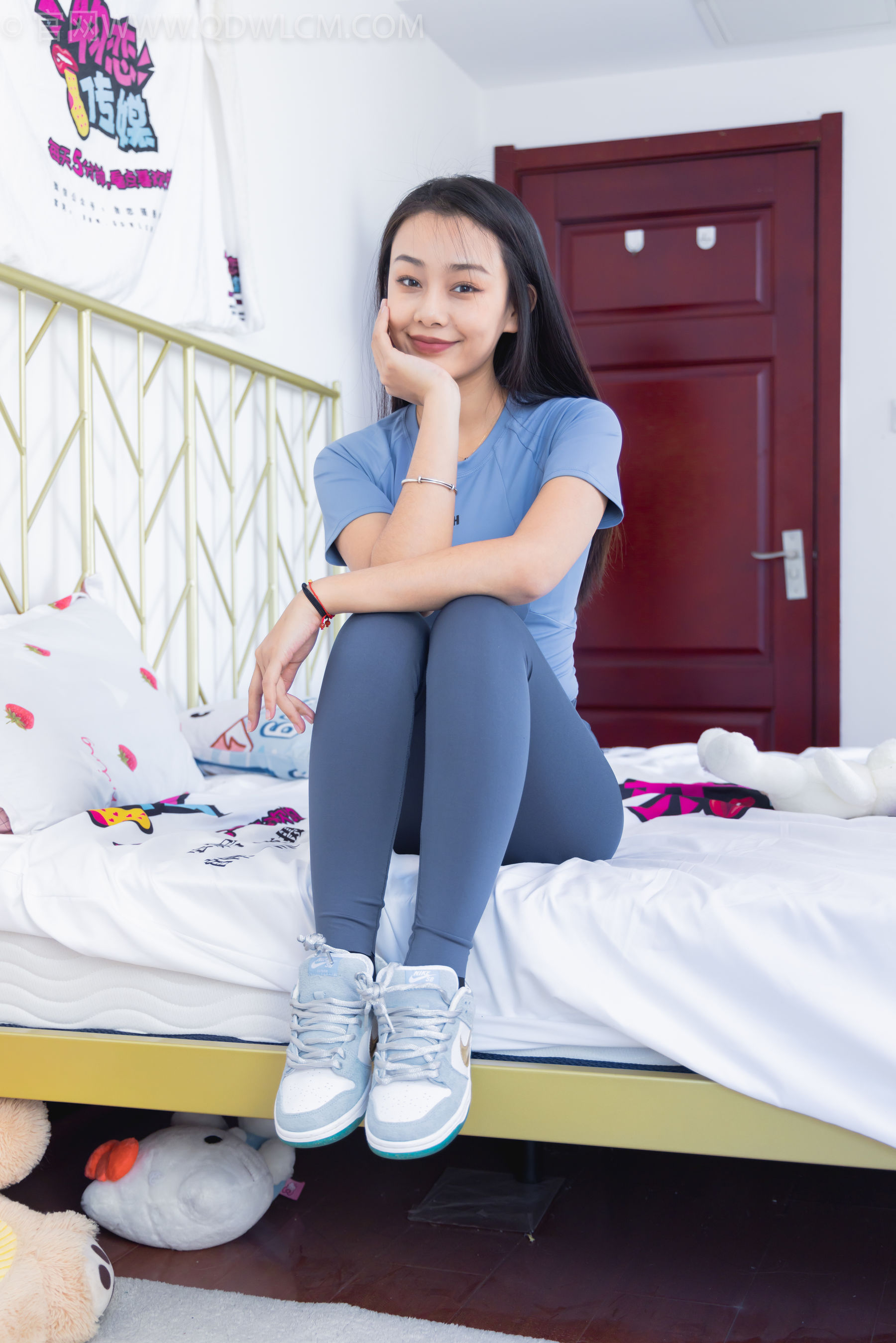 物恋传媒 No.1444 岚岚-瑜伽少女