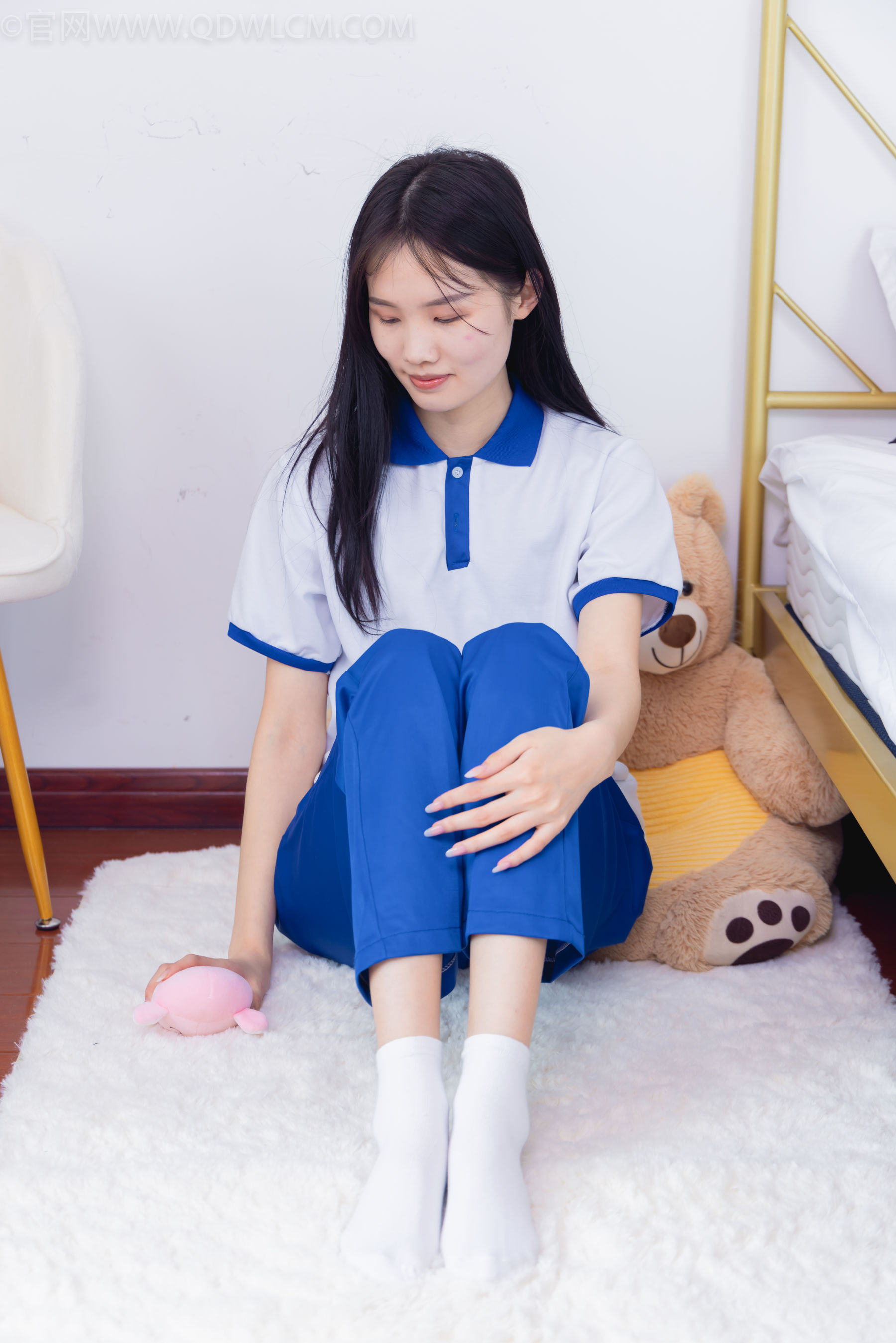 物恋传媒 No.1515 颜颜-校园时的她
