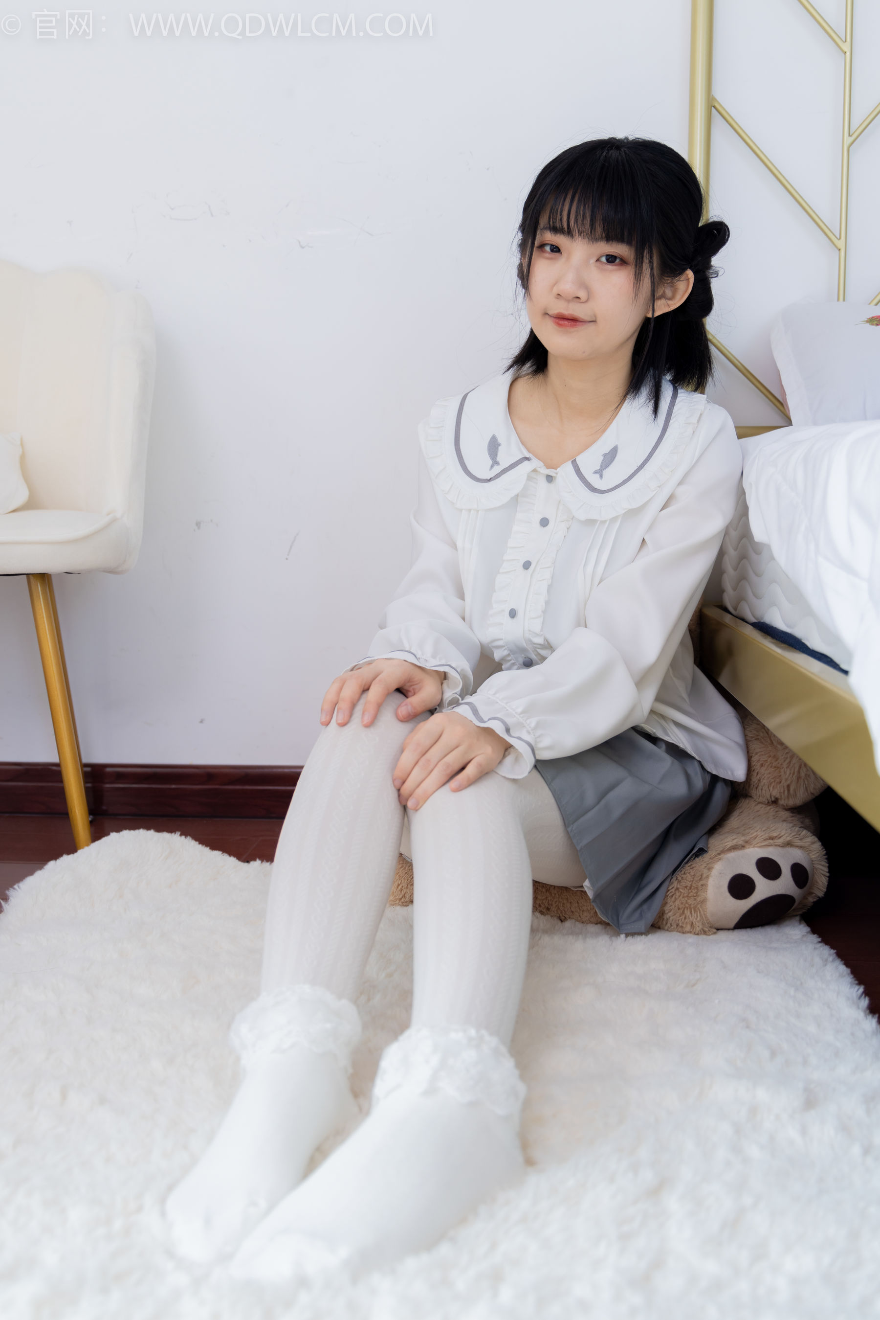 物恋传媒 No.1528 暗月-夏日葡萄