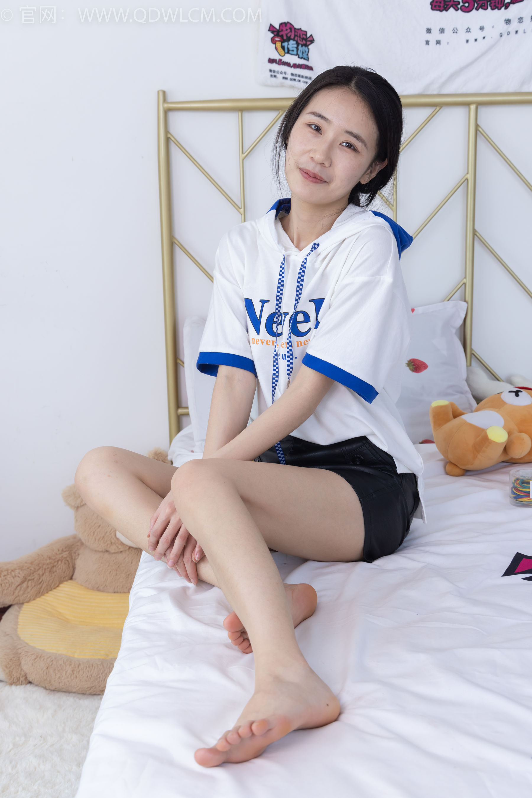 物恋传媒 No.1530 菜菜-冬日雪花