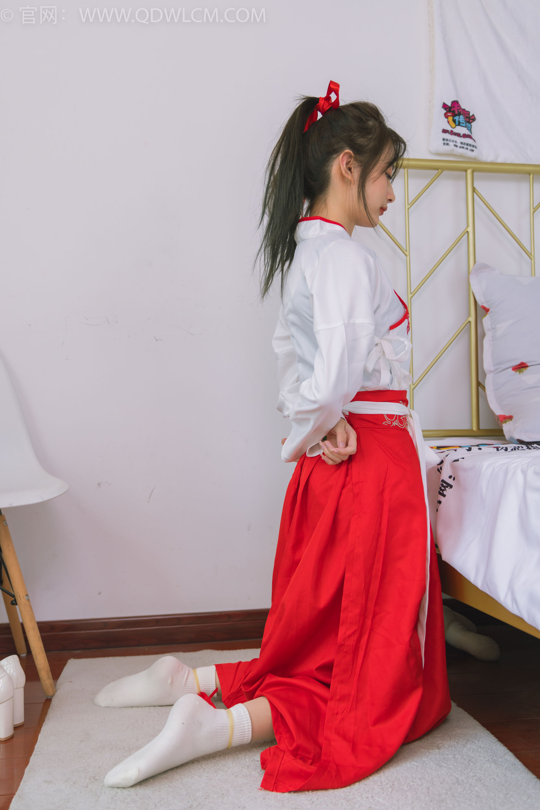 物恋传媒 No.1482 卿卿-红衣少女