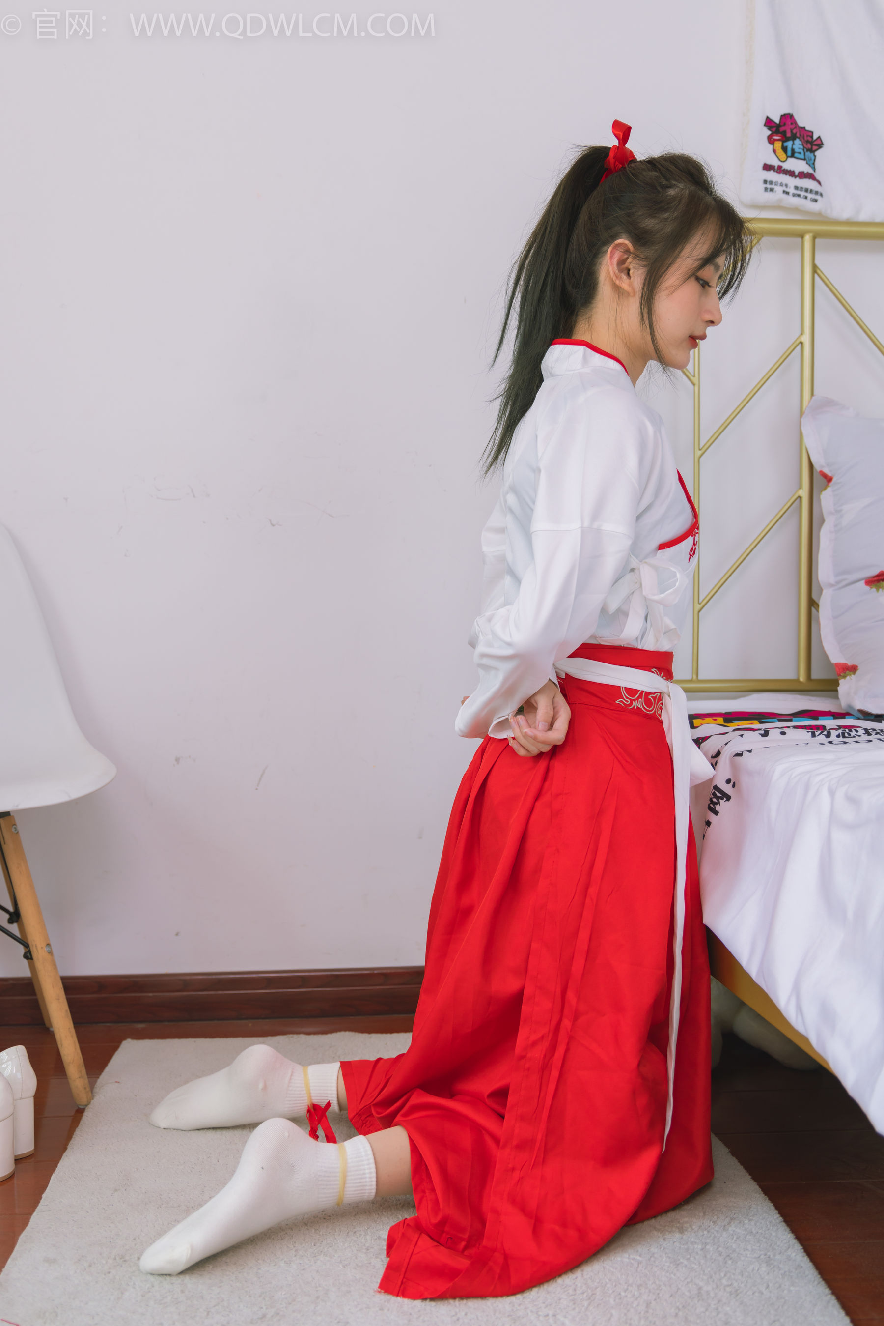 物恋传媒 No.1482 卿卿-红衣少女