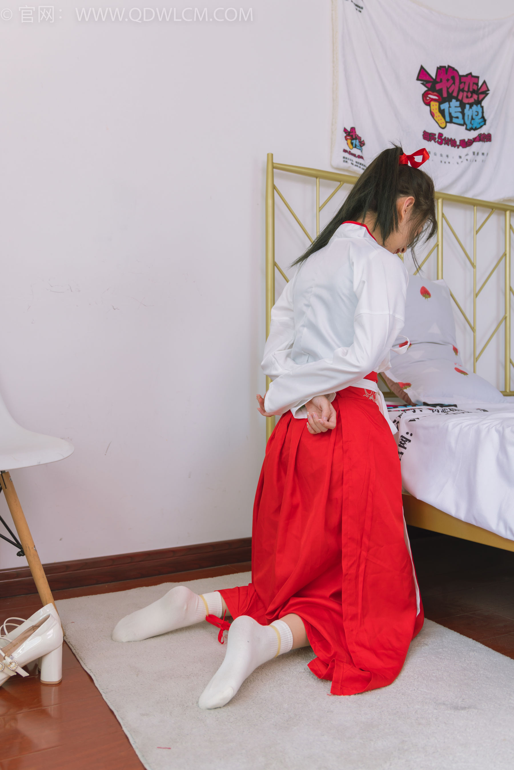 物恋传媒 No.1482 卿卿-红衣少女
