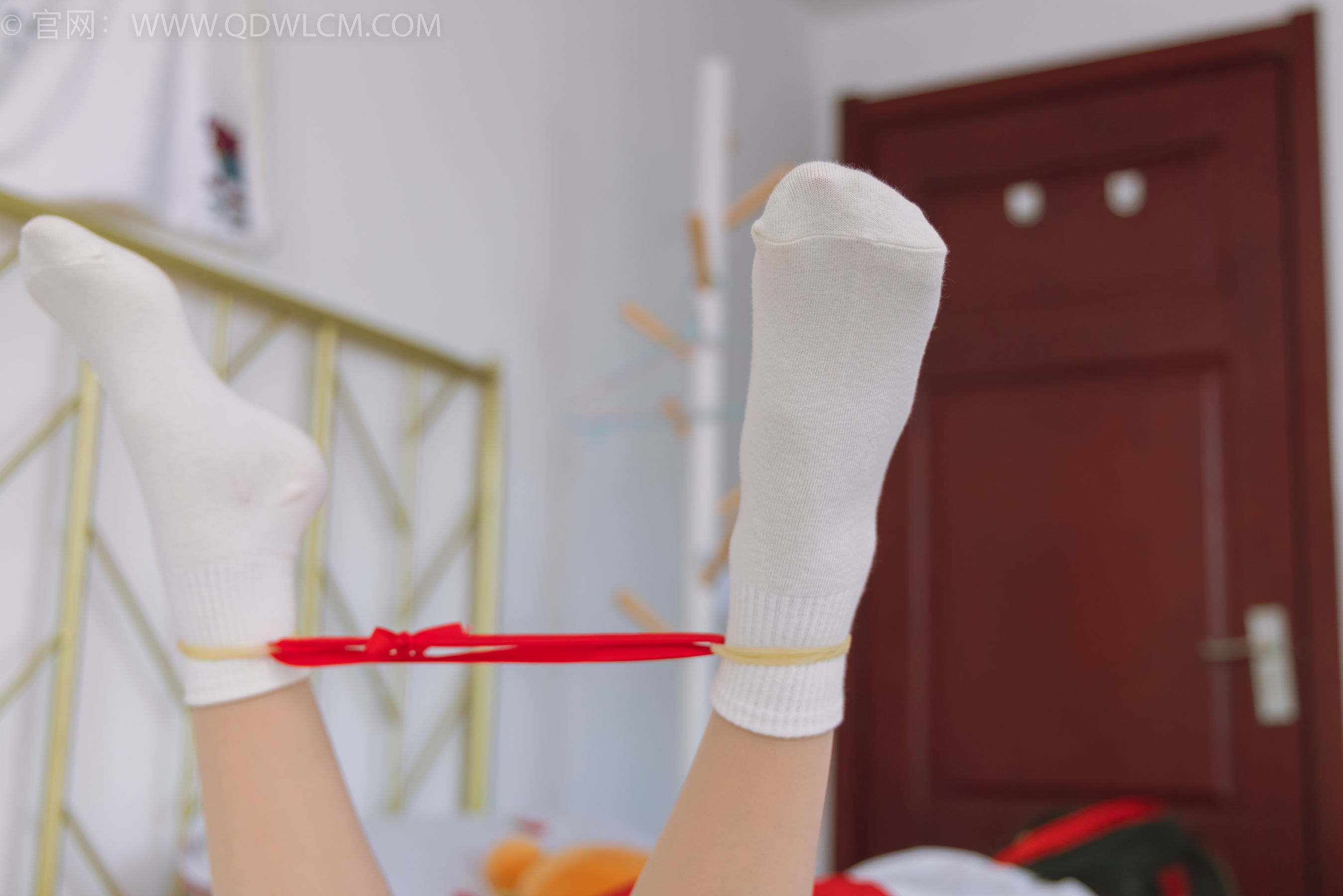 物恋传媒 No.1482 卿卿-红衣少女