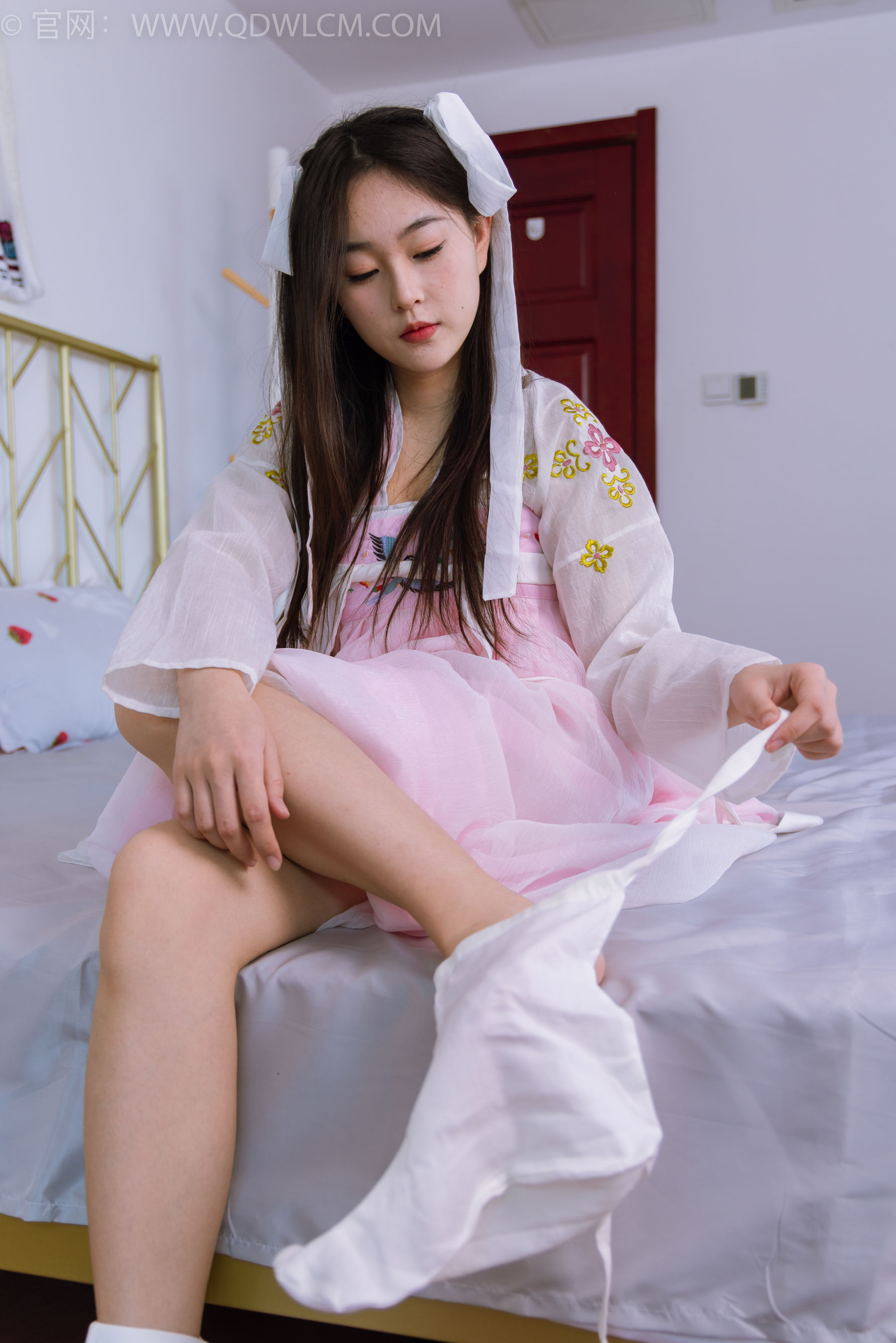 物恋传媒 No.1484 美兔-杏花微雨