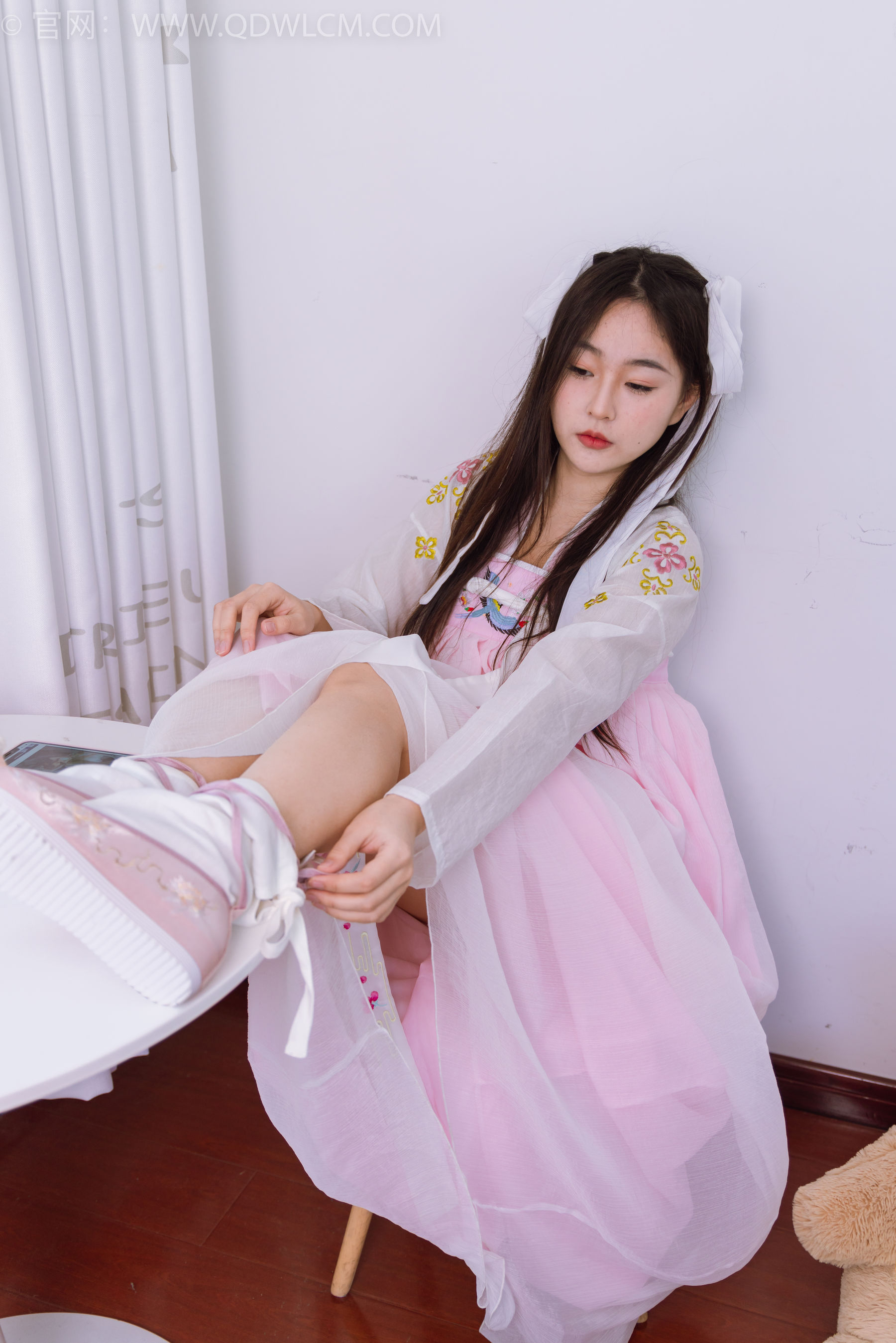 物恋传媒 No.1484 美兔-杏花微雨