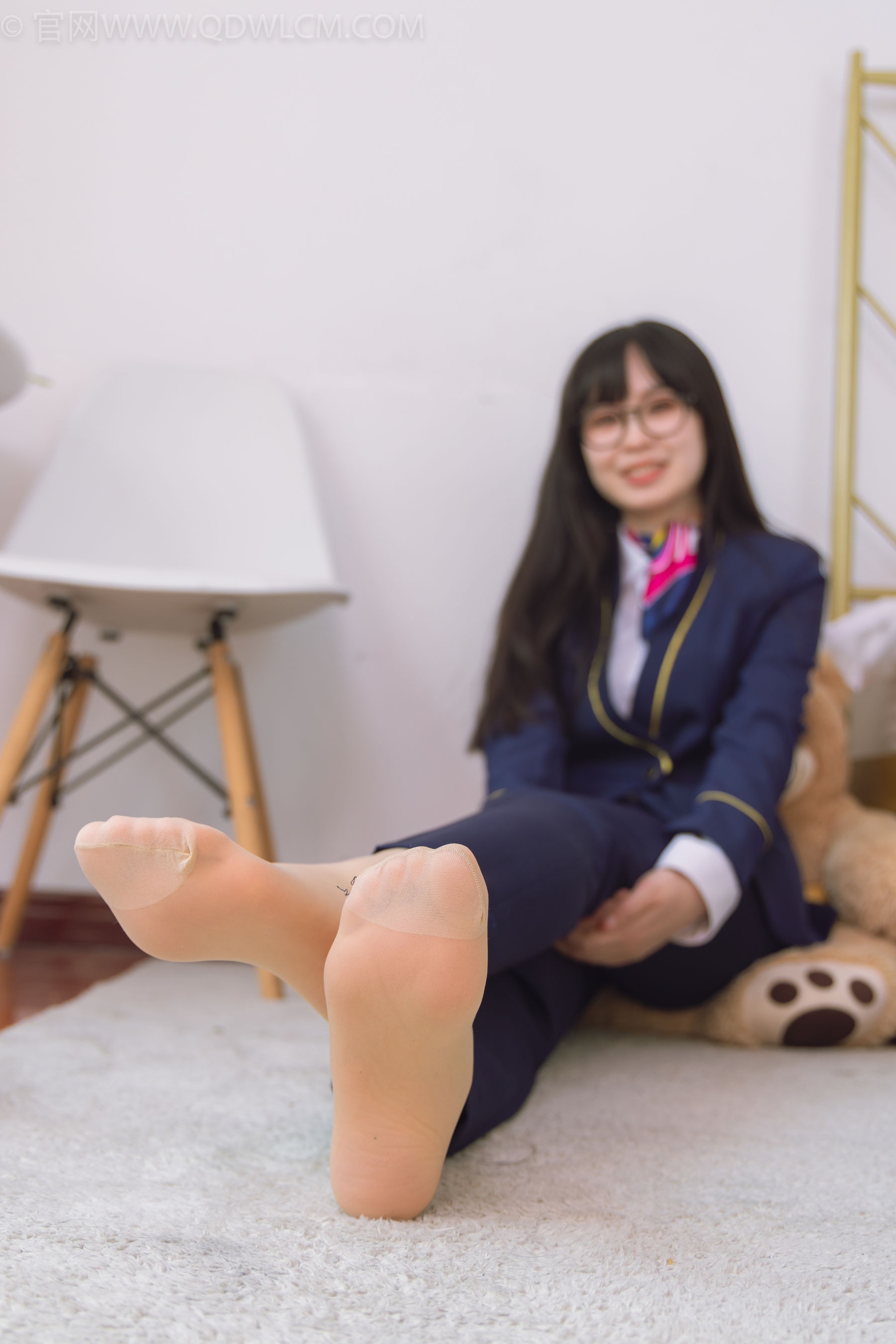 物恋传媒 No.1500 兮兮-银行小秘书