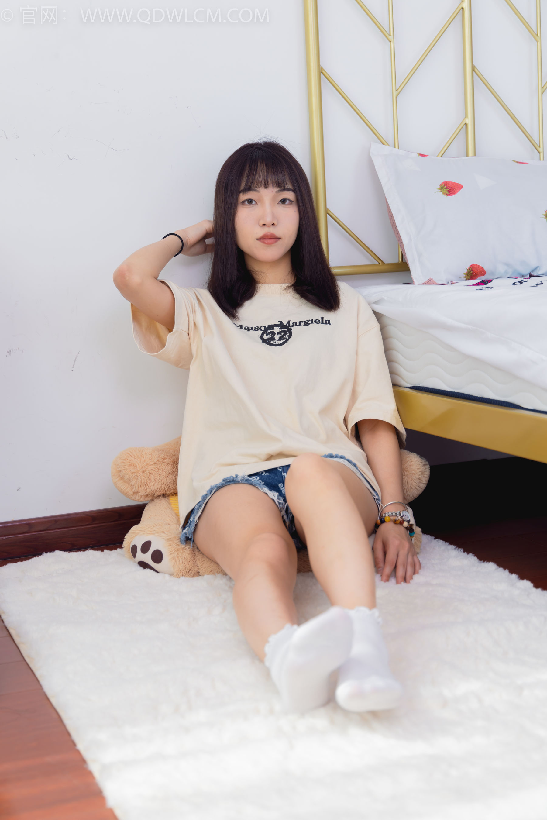 物恋传媒 No.1506 琪琪-冷月光
