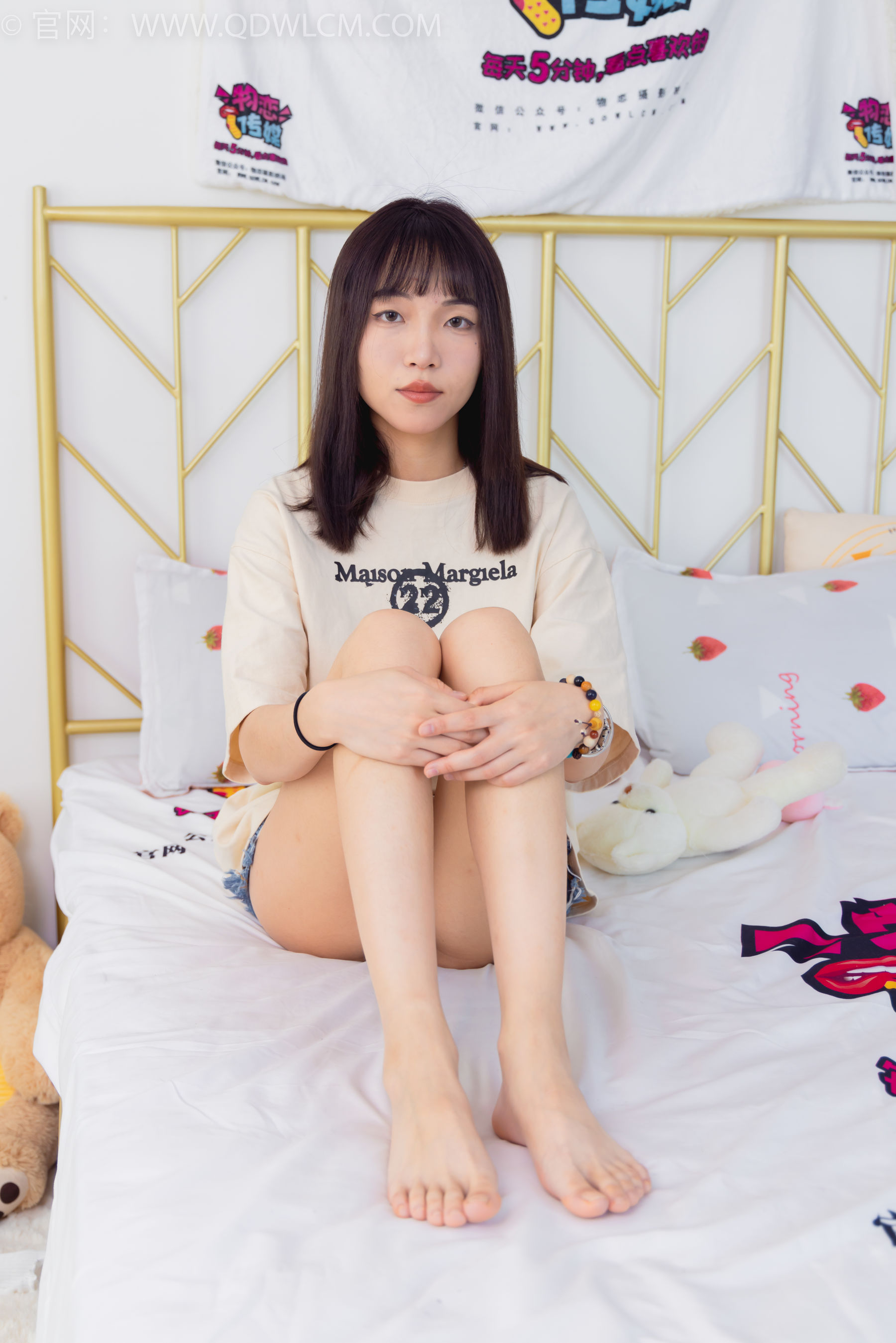物恋传媒 No.1506 琪琪-冷月光