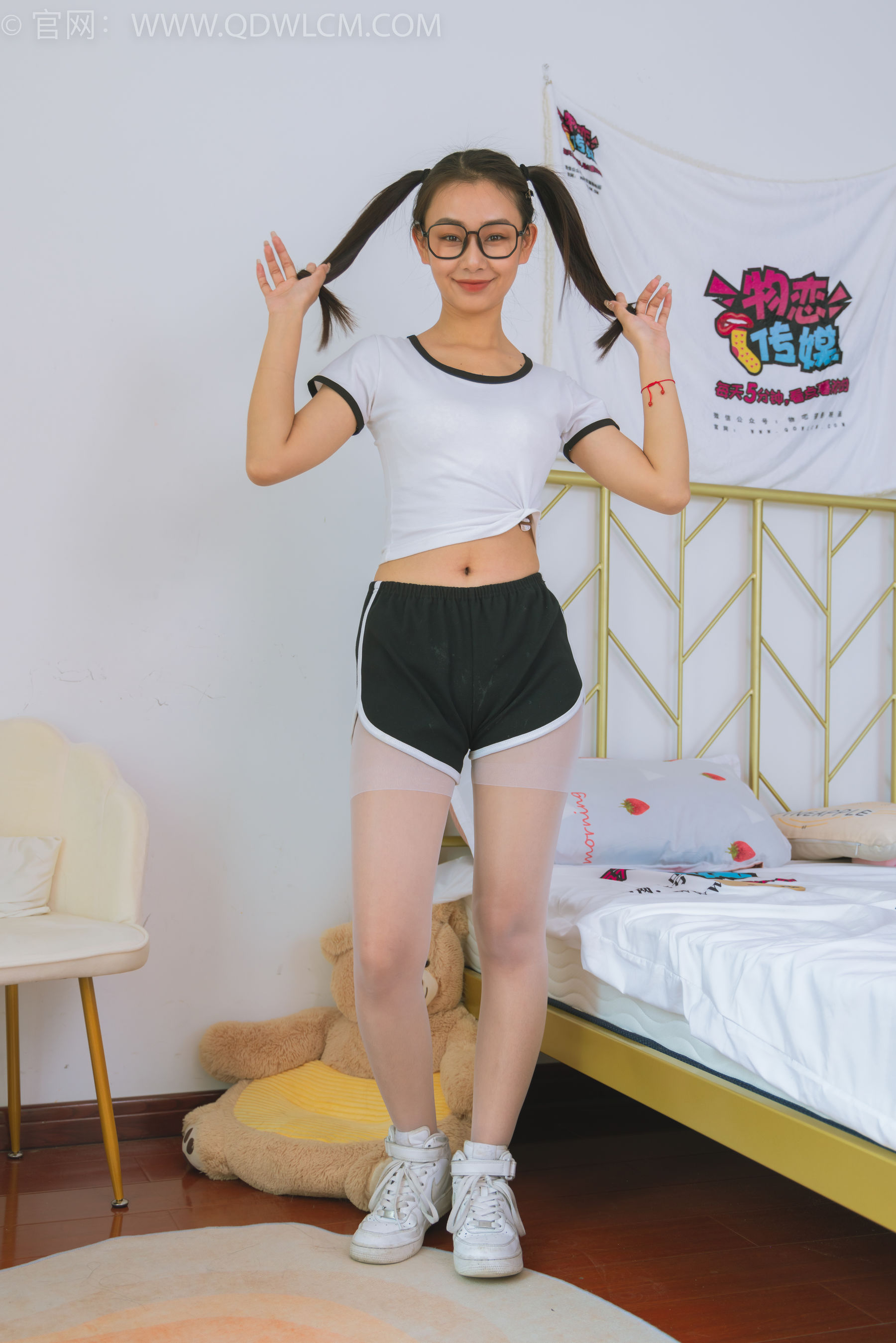 物恋传媒 No.1494 岚岚-鬼马少女