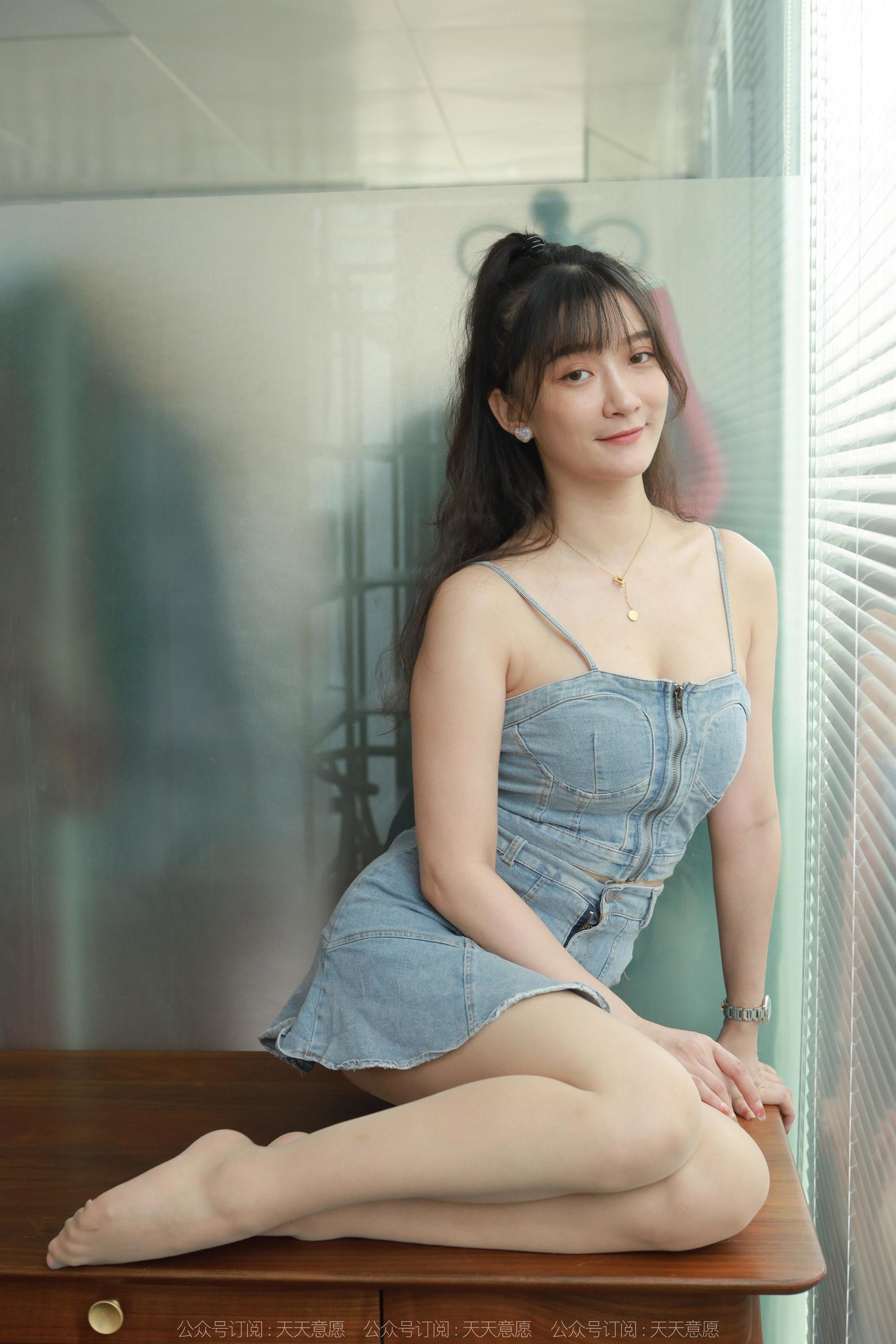 IESS异思趣向 - 模特：秋秋 《单身牛仔裙》
