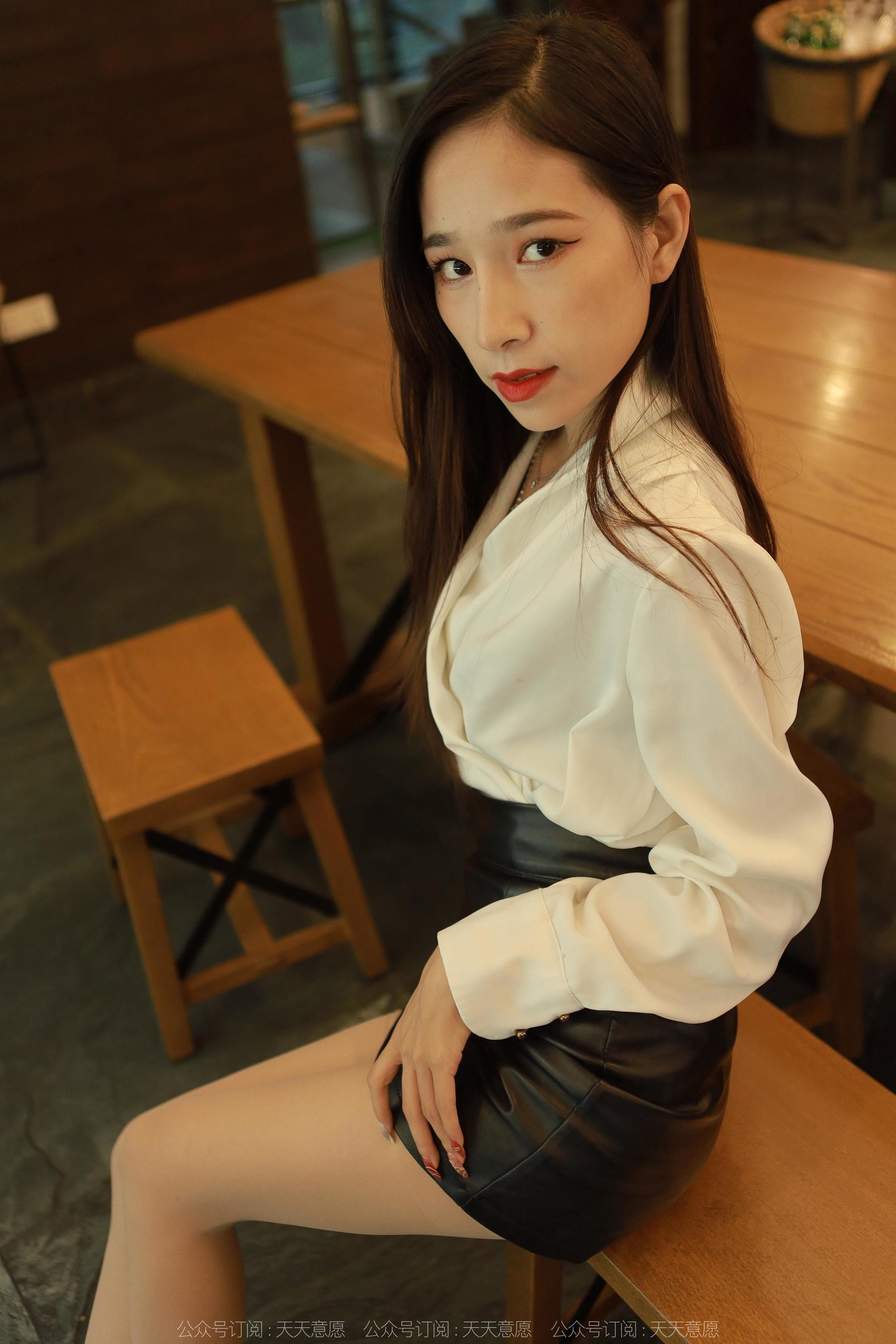 IESS异思趣向 - 模特：美子 《裸色高跟》