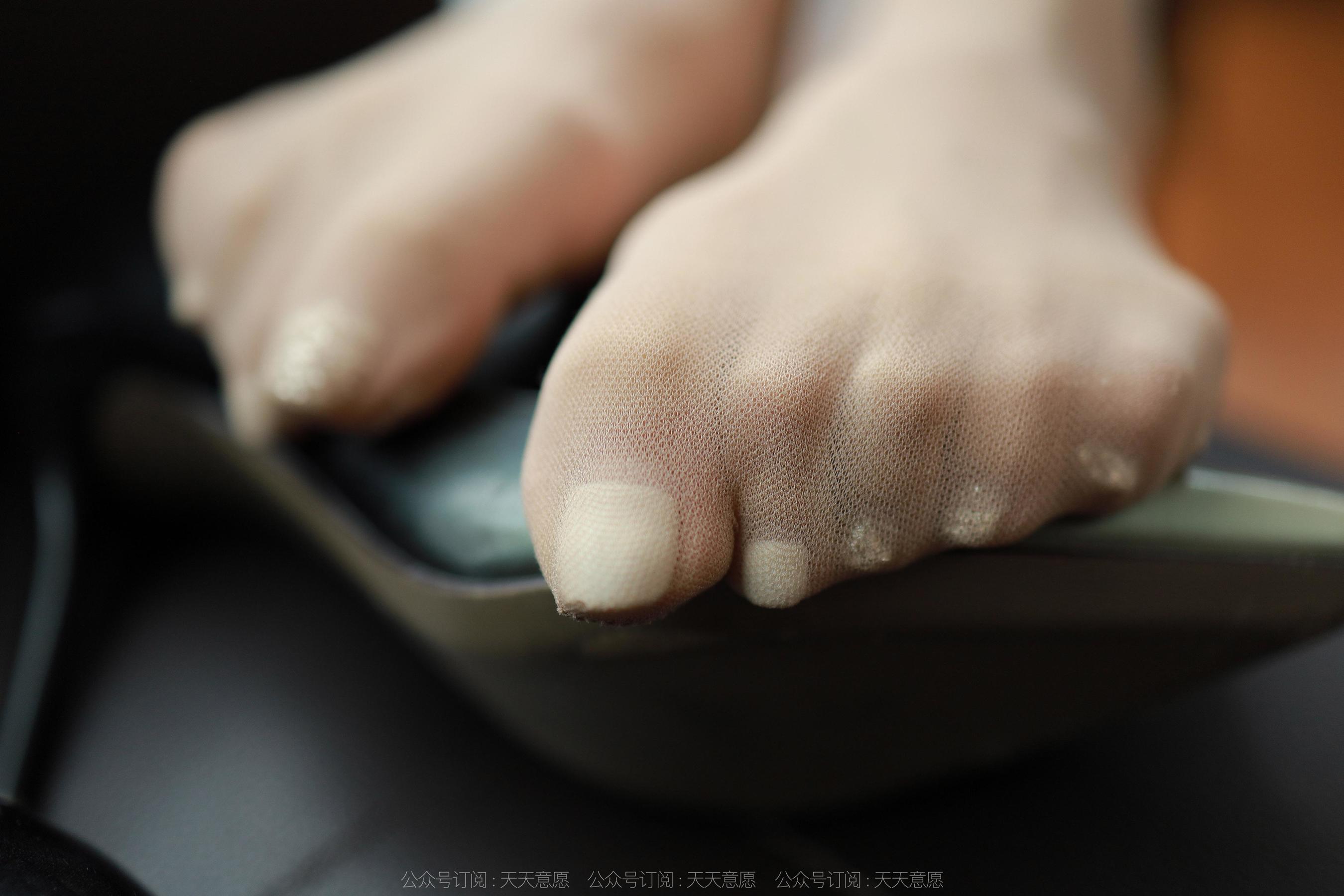 IESS异思趣向 - 模特：美子 《玉足佳人》