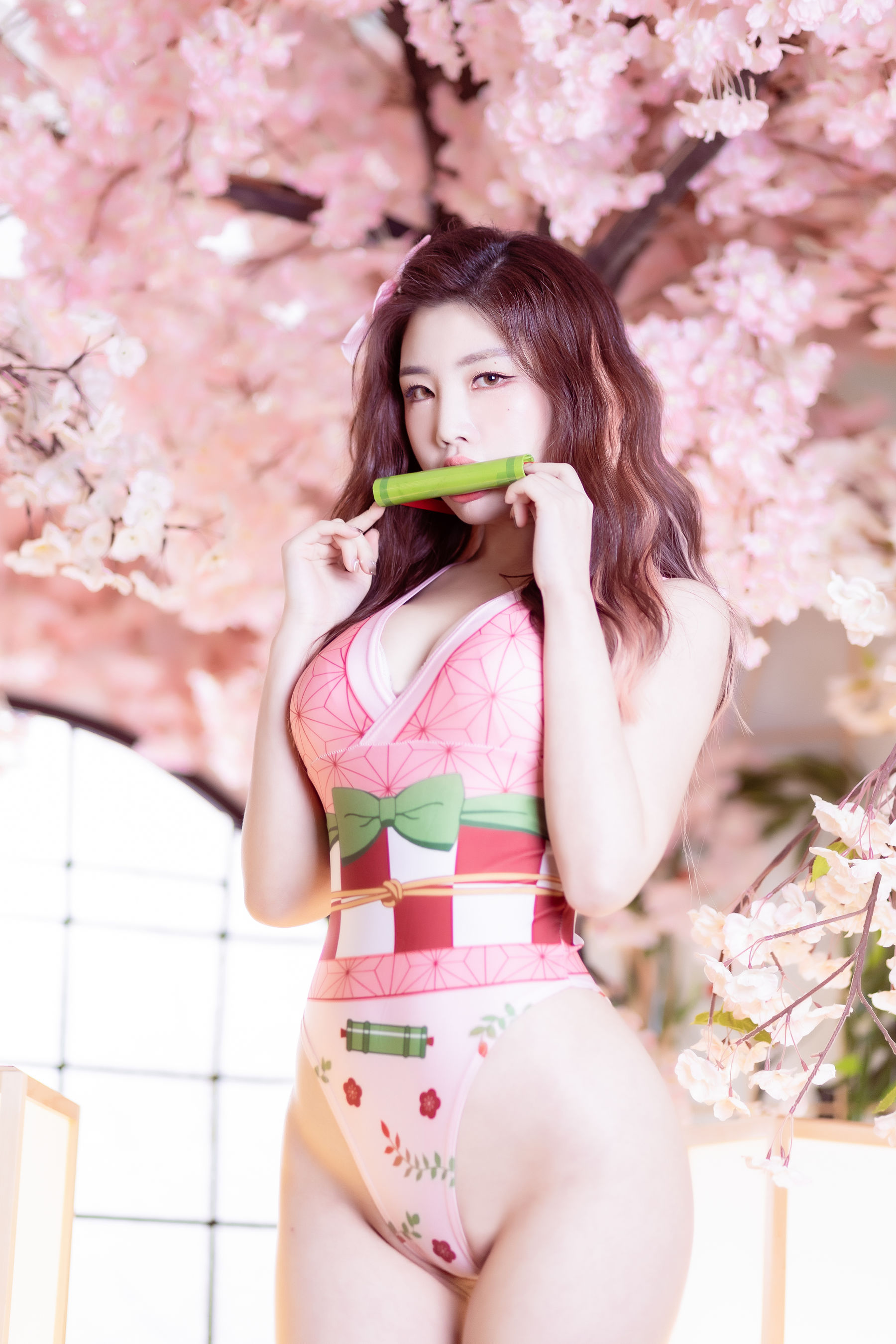 Yebin - Camado Nezuko