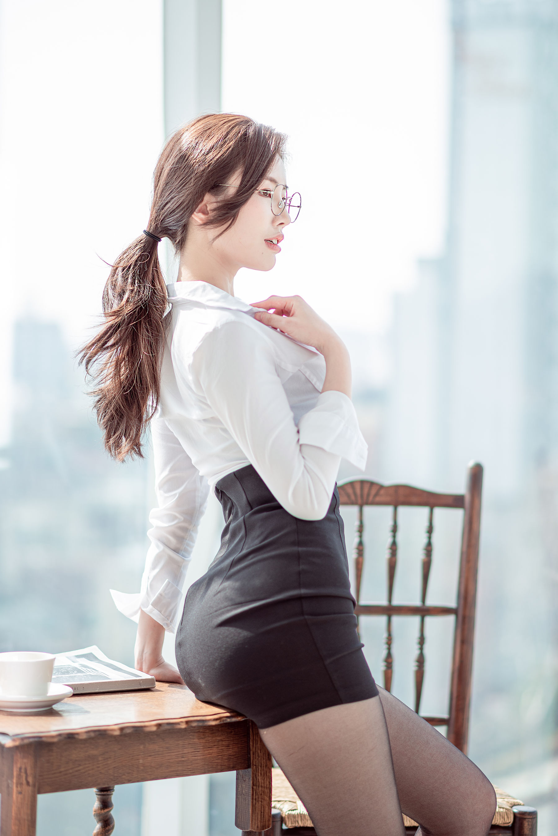 Yebin - Office Look