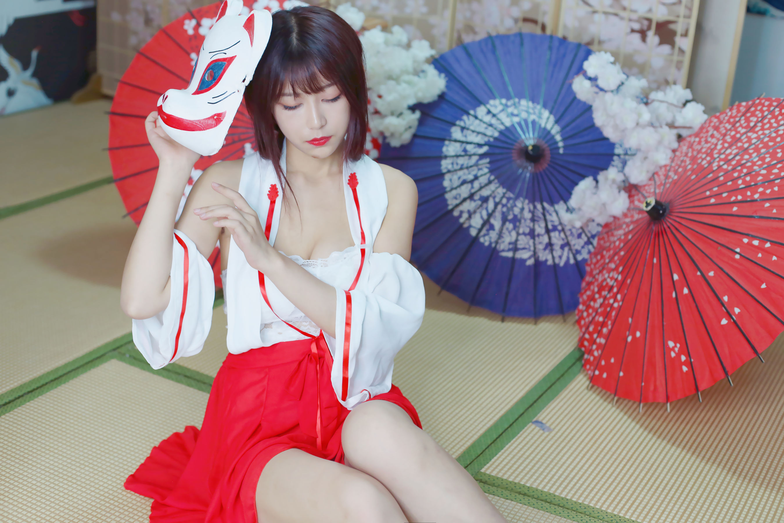 B站羊小雪写真-女巫