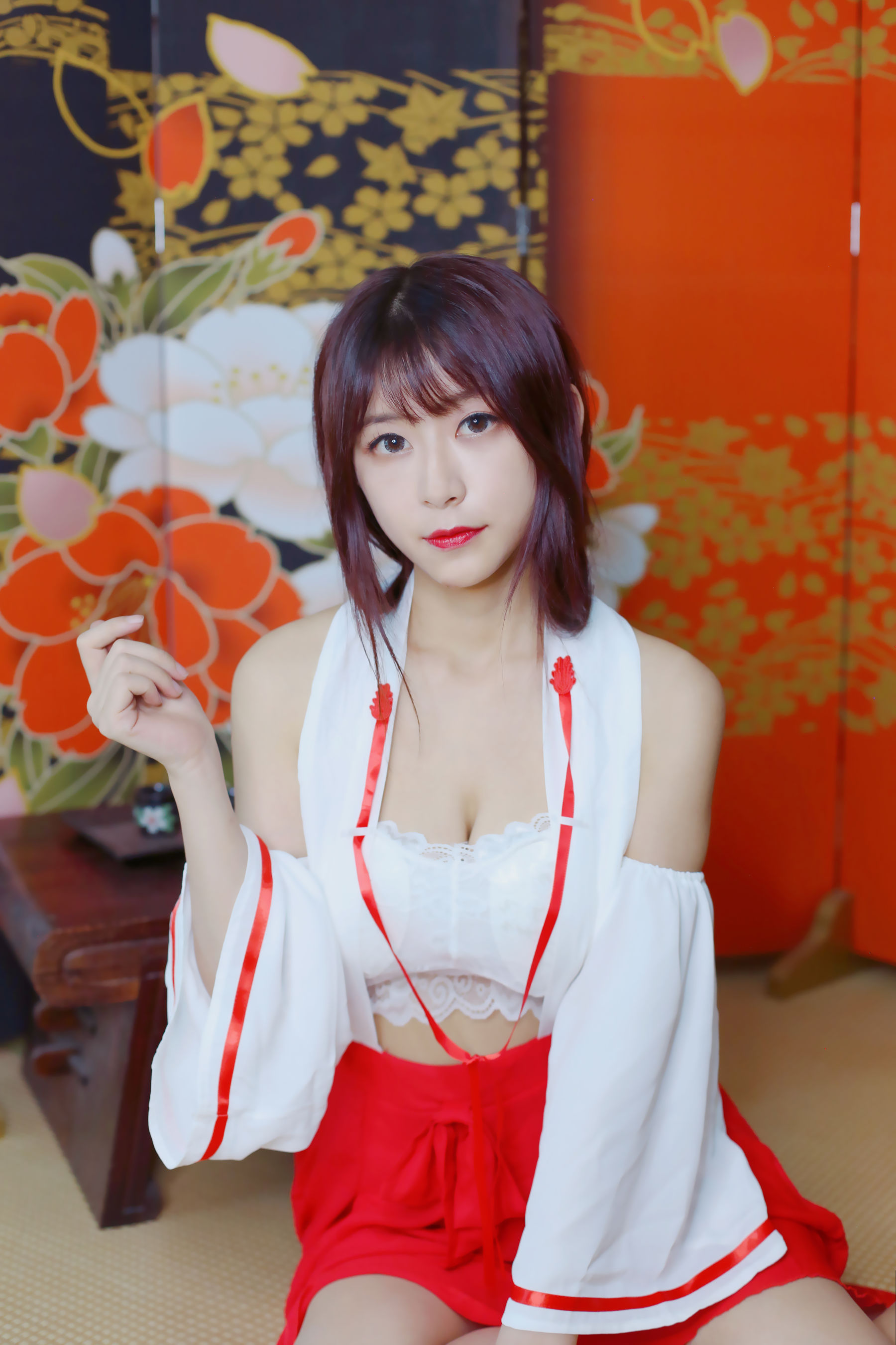 B站羊小雪写真-女巫