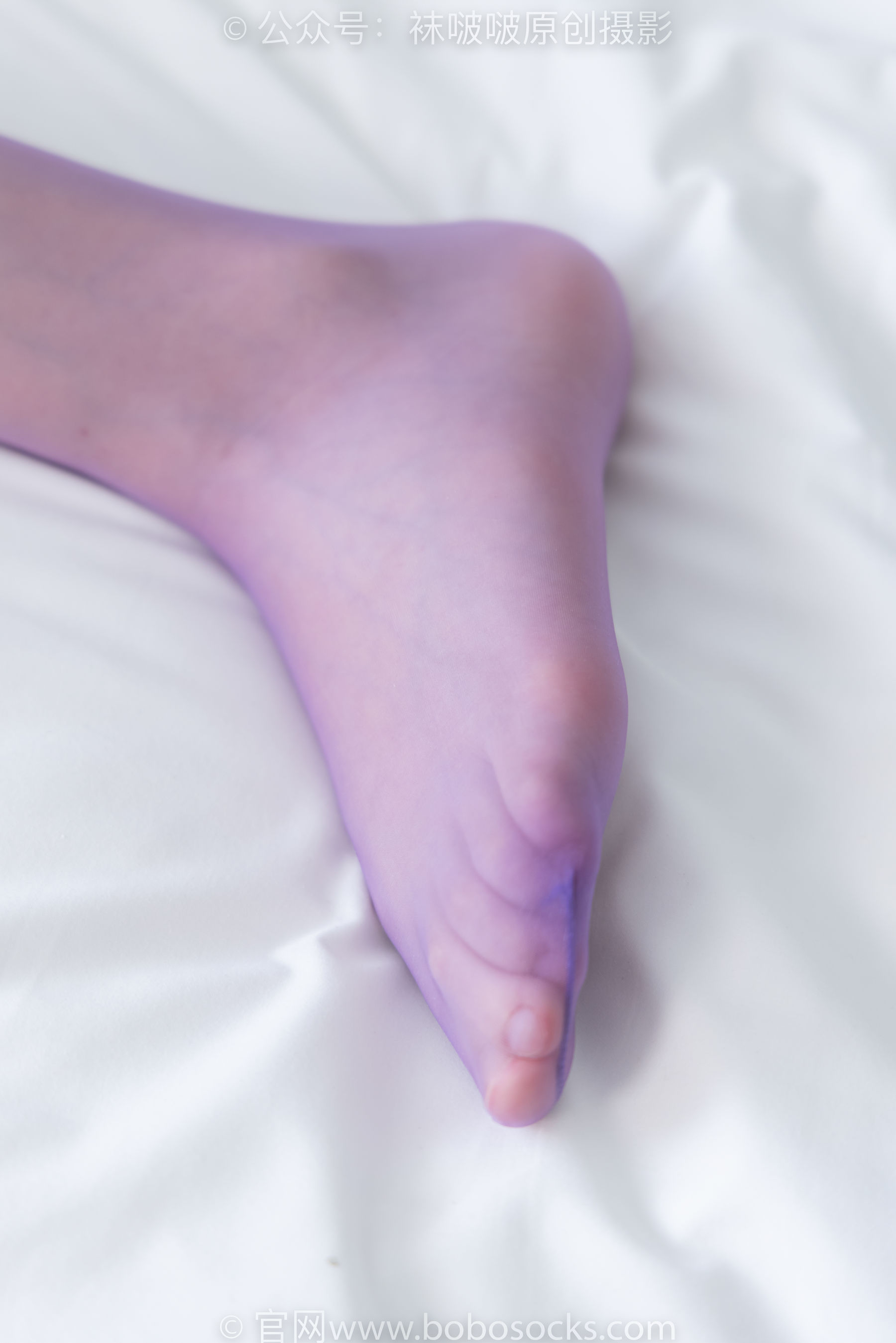 BoBoSocks袜啵啵 No.205 小甜 豆-白色高跟鞋、紫色油亮丝袜